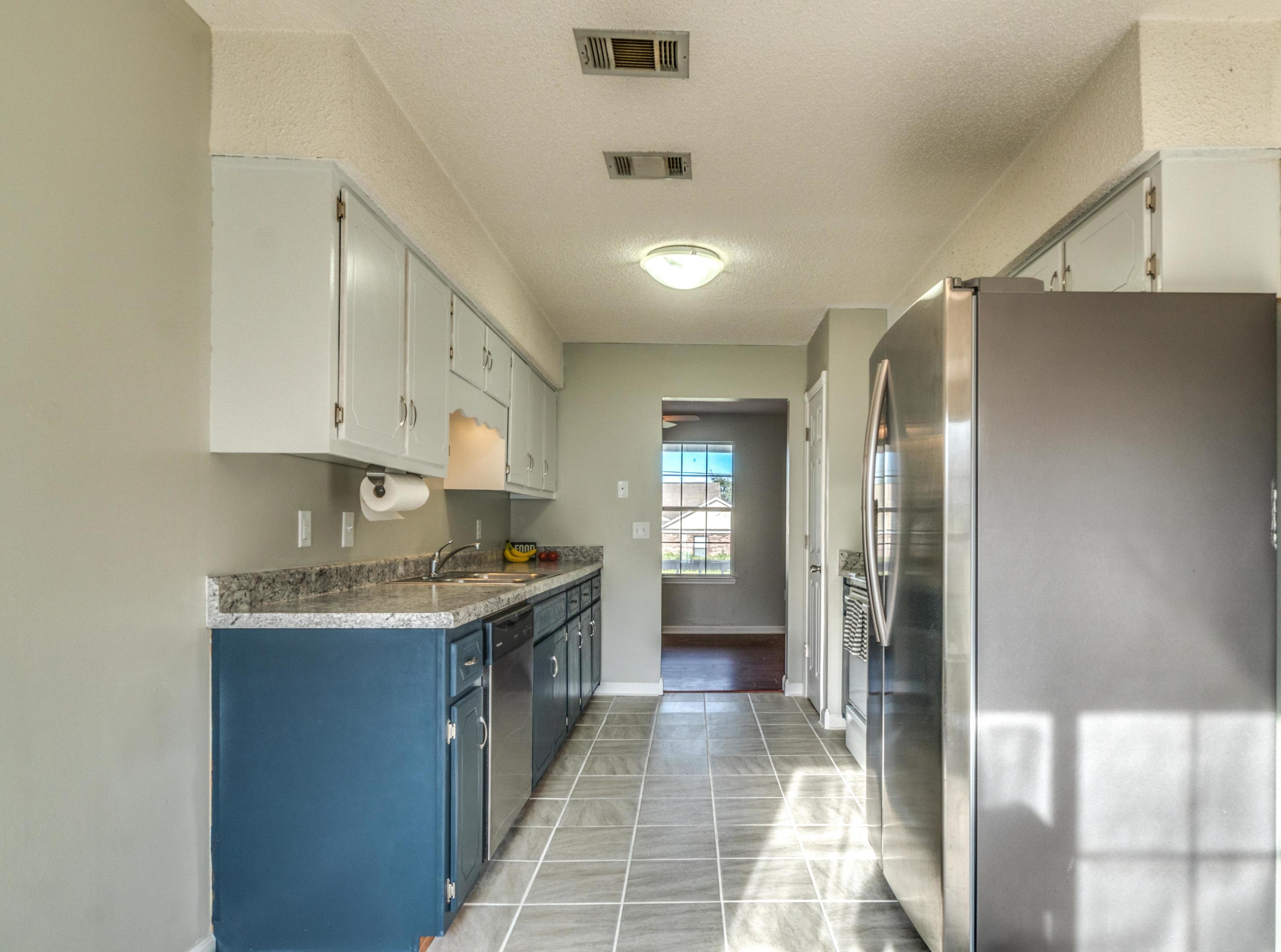 NORTHVIEW ESTATES 3RD ADDN - Residential