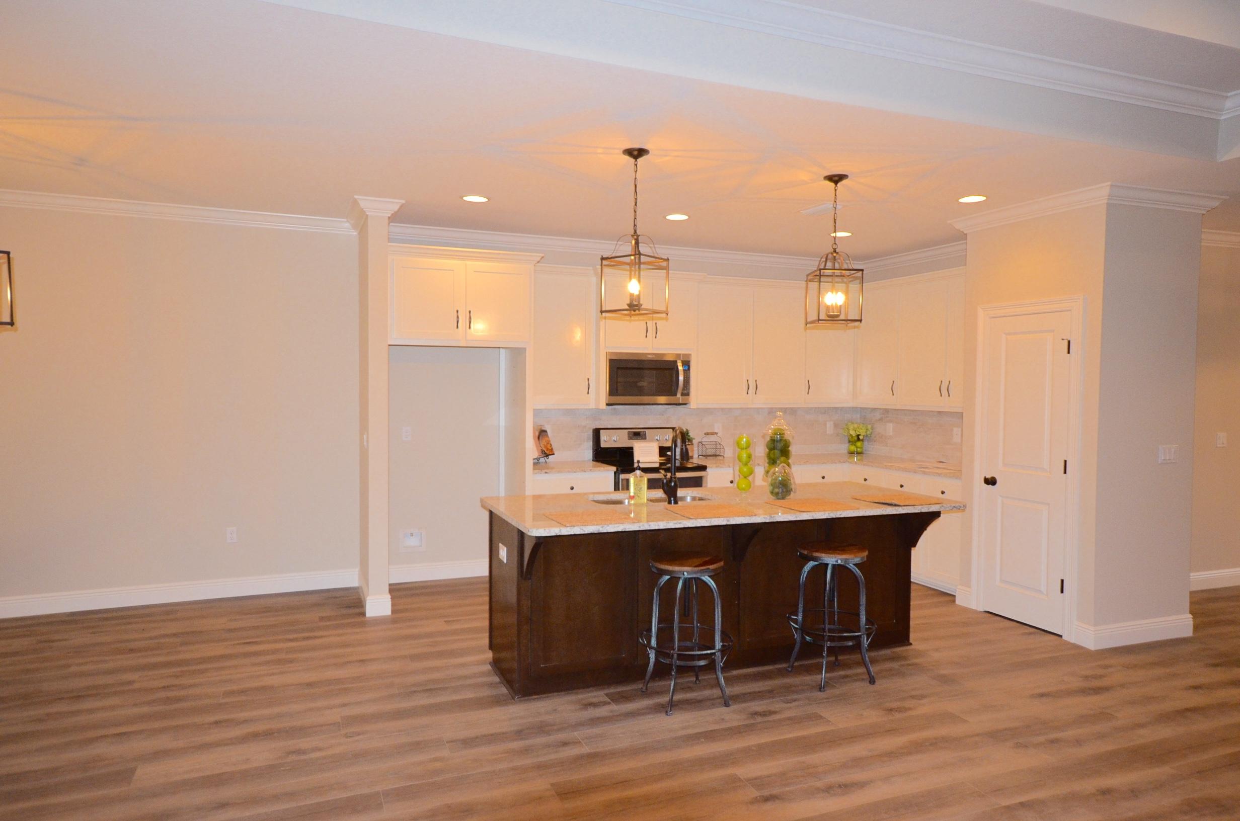 HOMEWOOD EST - Residential