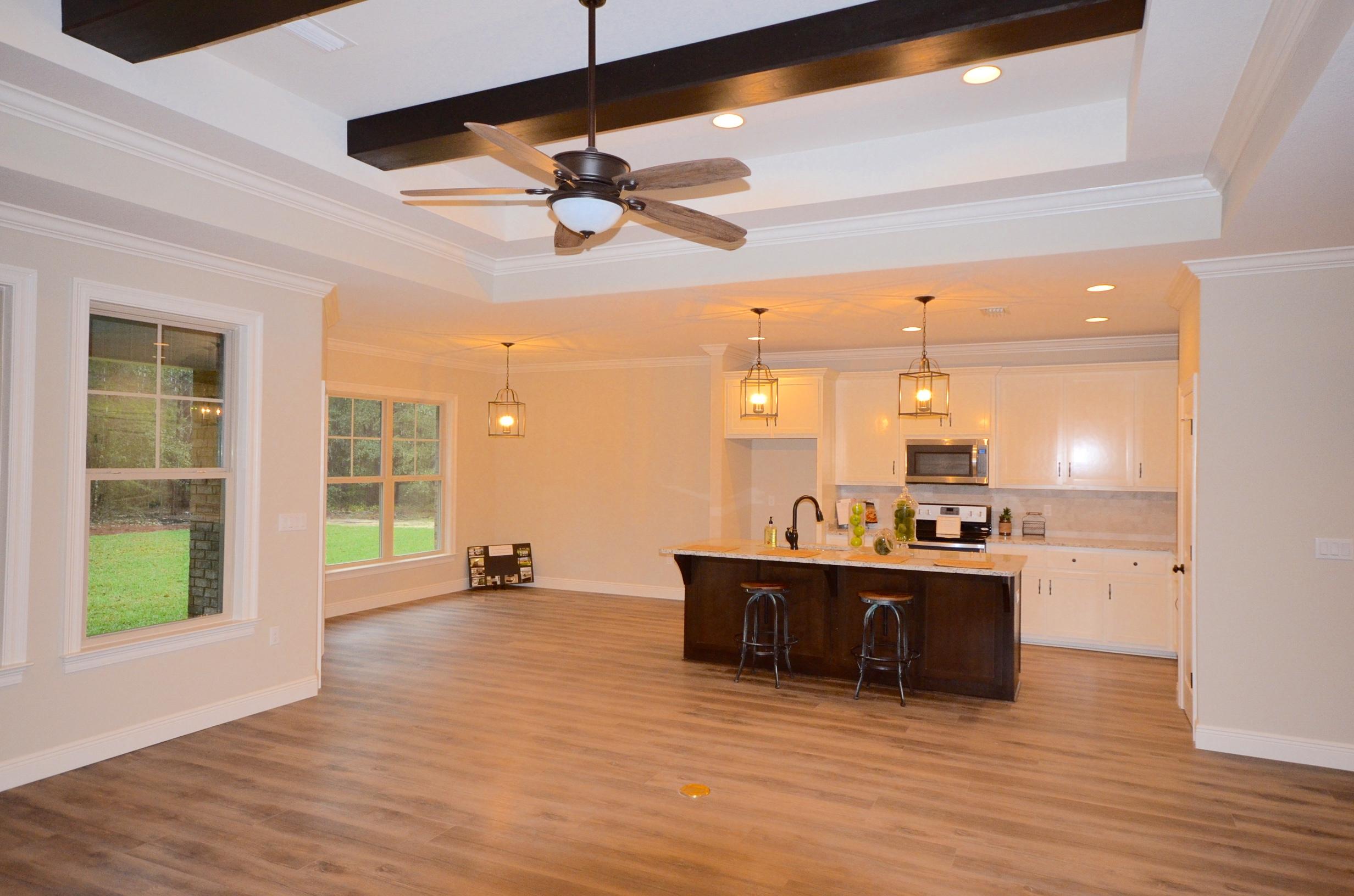 HOMEWOOD EST - Residential