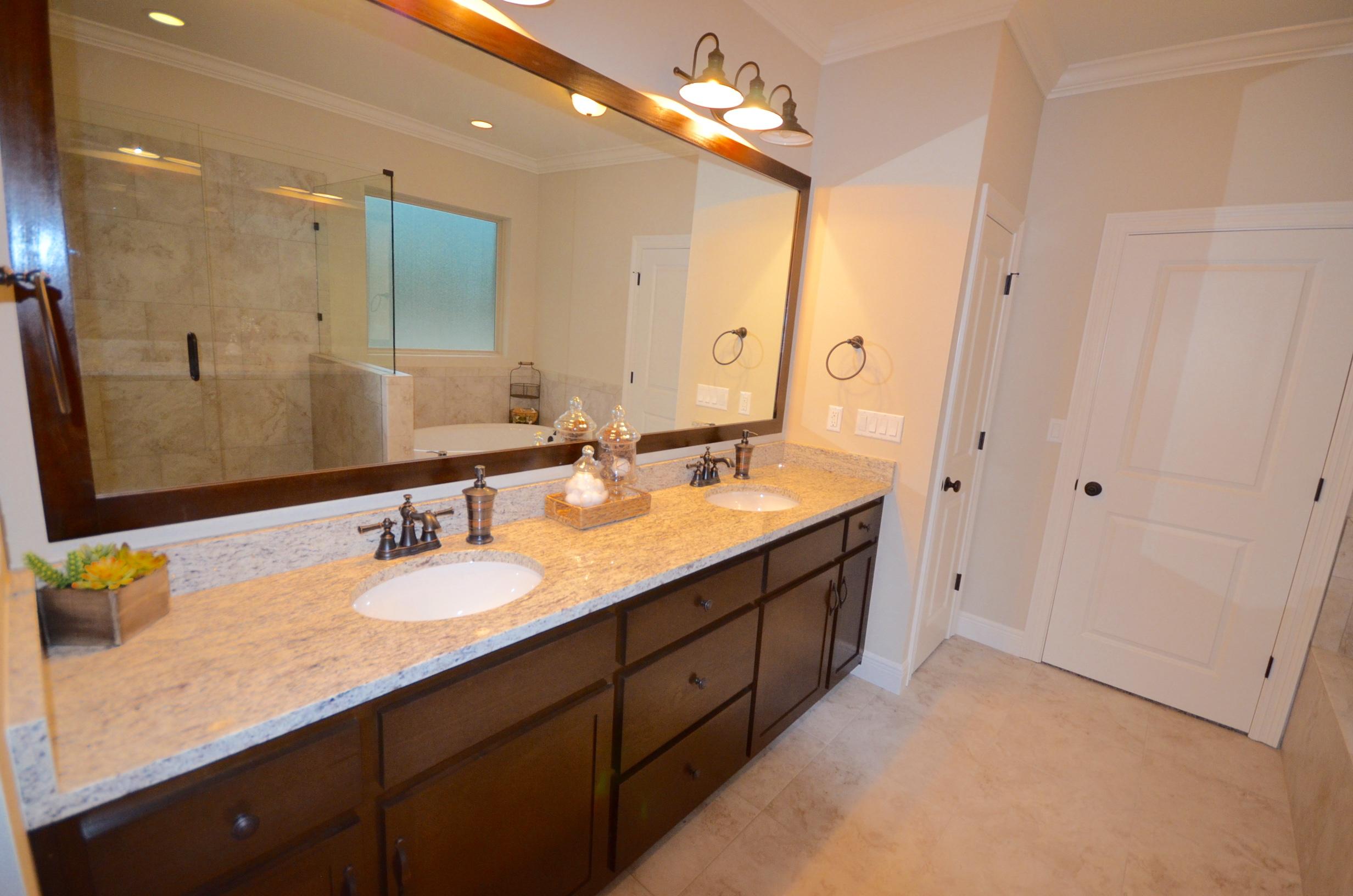 HOMEWOOD EST - Residential