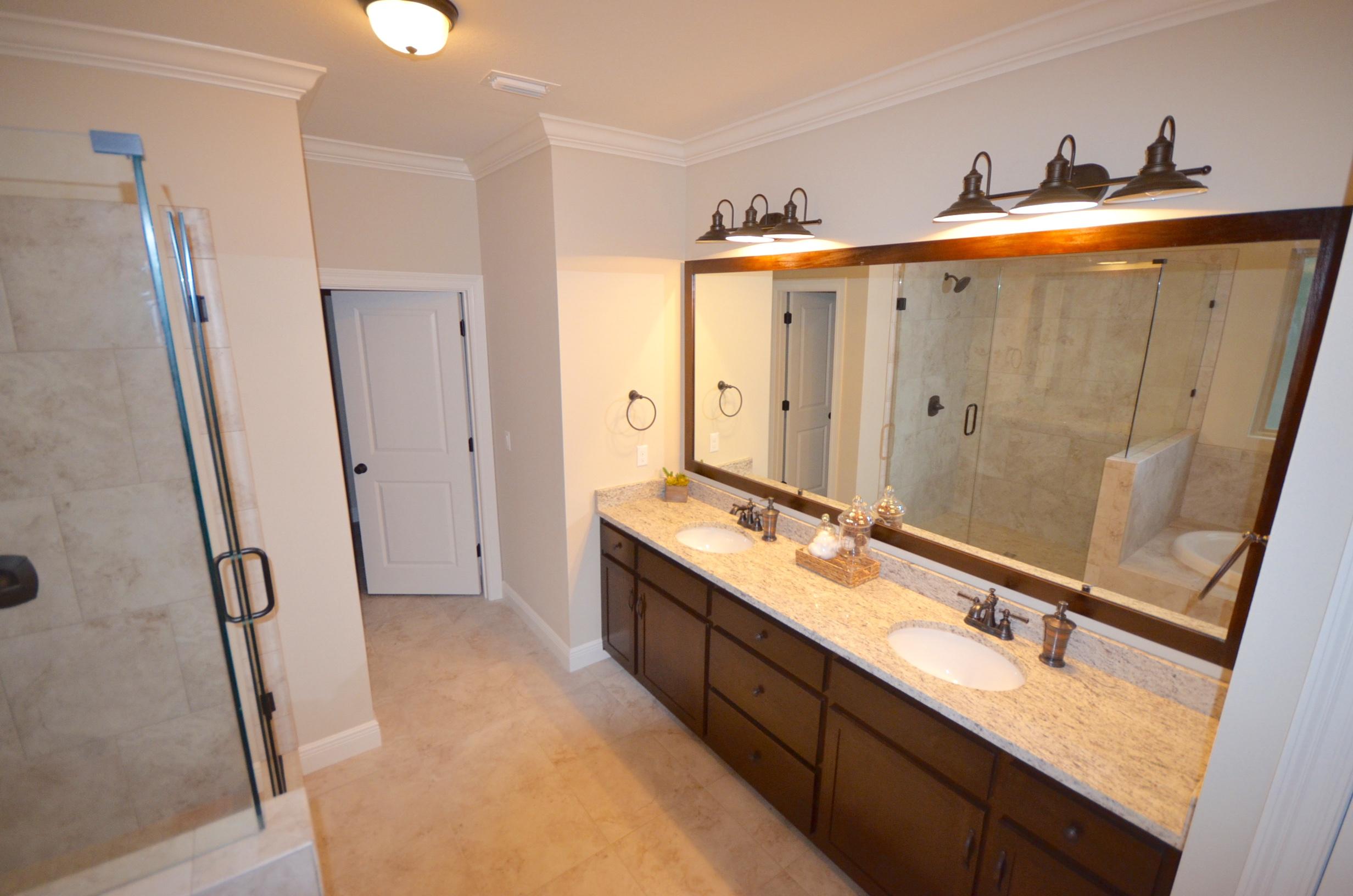 HOMEWOOD EST - Residential