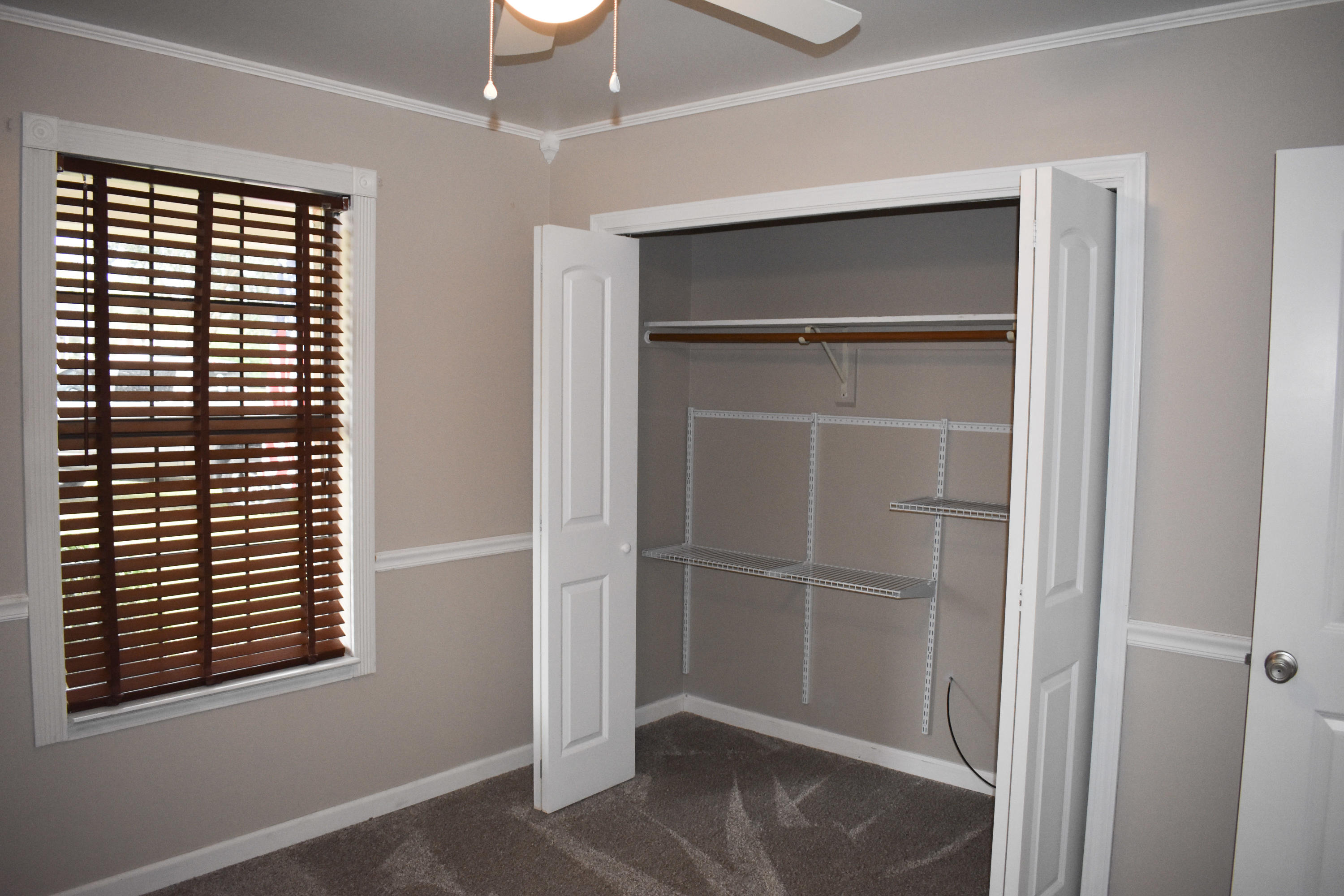 COUNTRYVIEW ESTATES 2ND ADDN - Residential