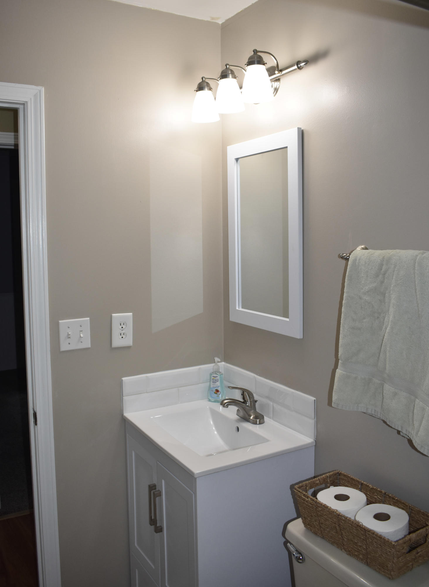 COUNTRYVIEW ESTATES 2ND ADDN - Residential