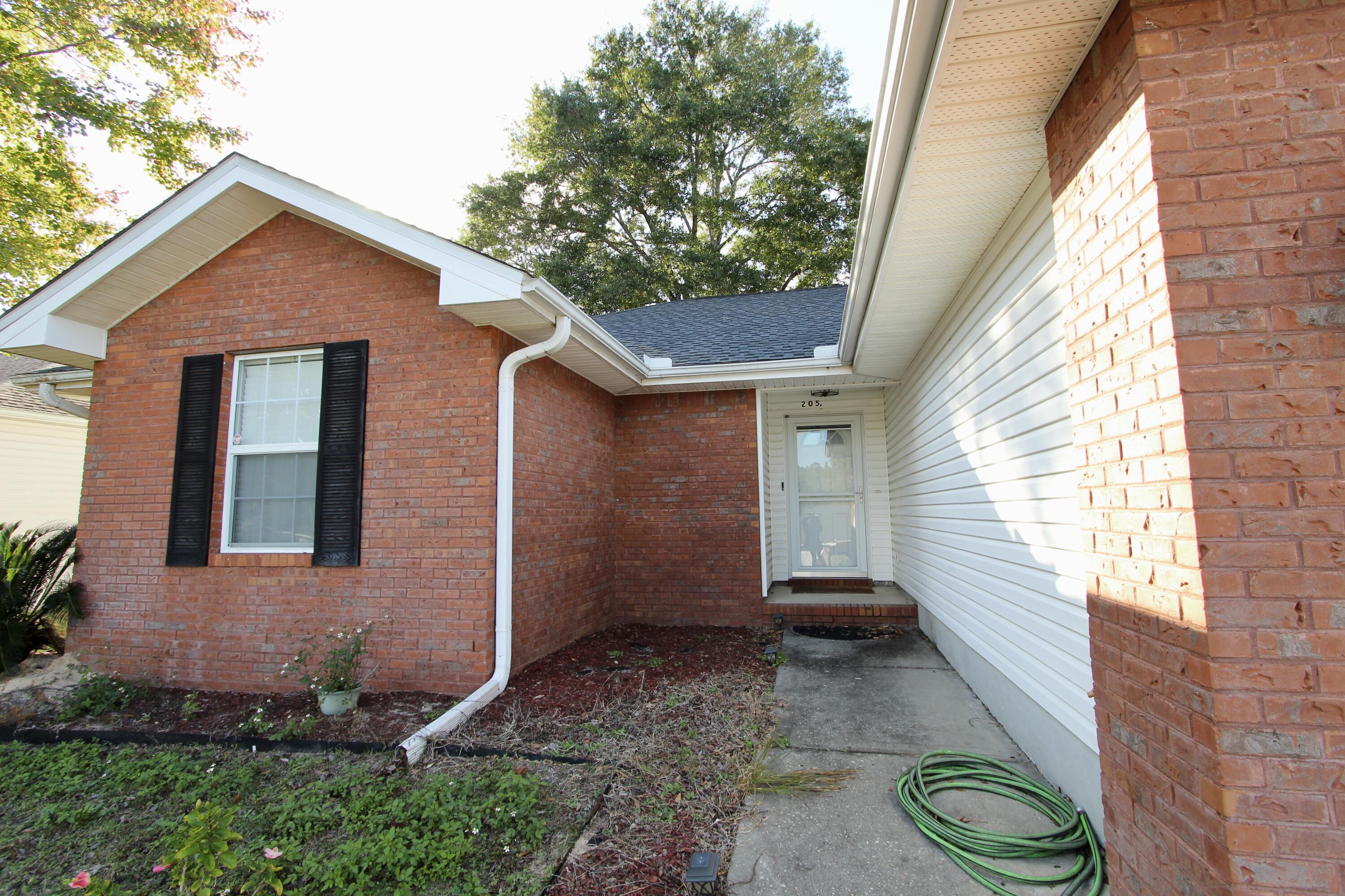 WILDWOOD GABLES - Residential Lease