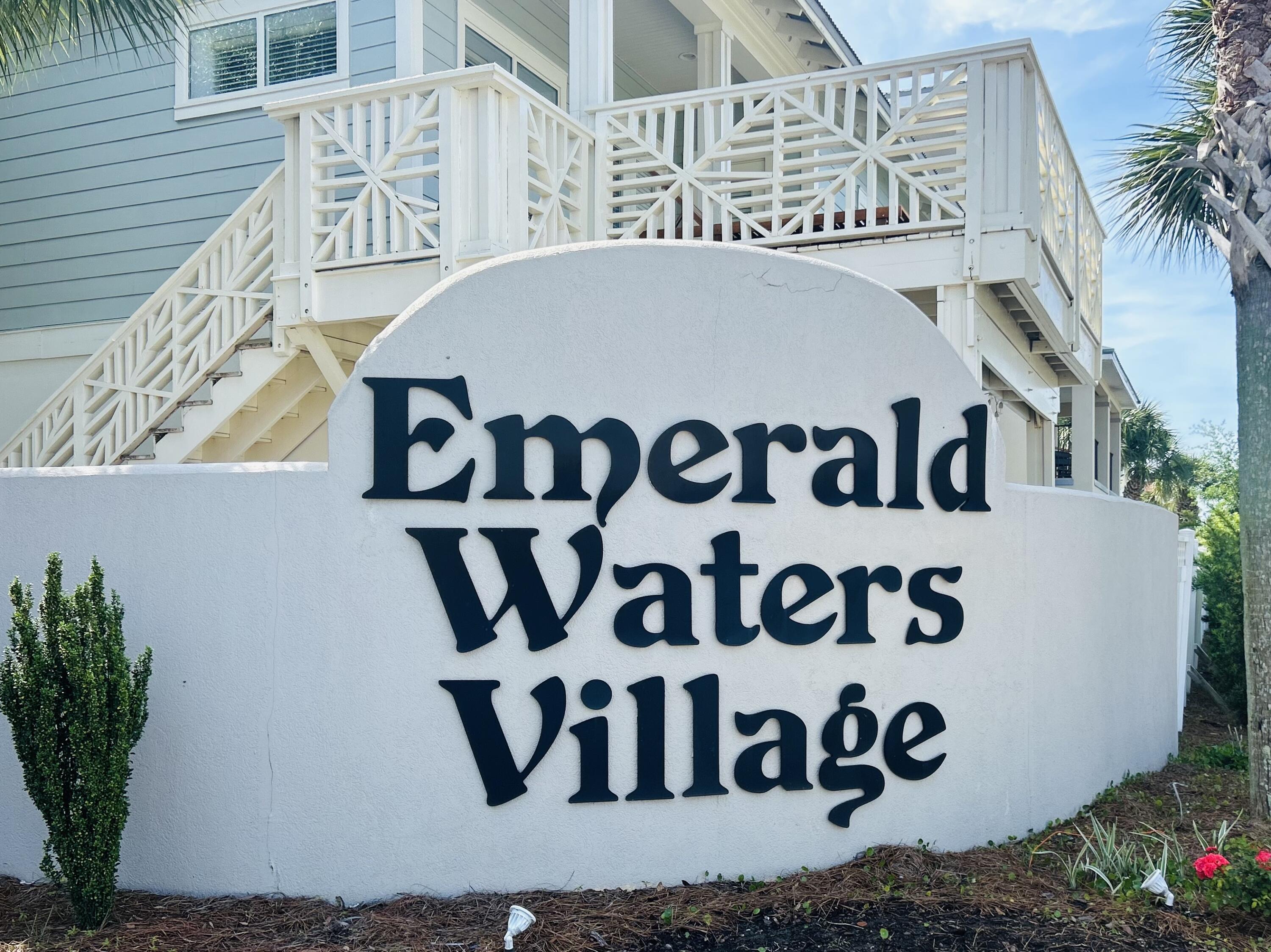 EMERALD WATERS VILLAGE - Residential