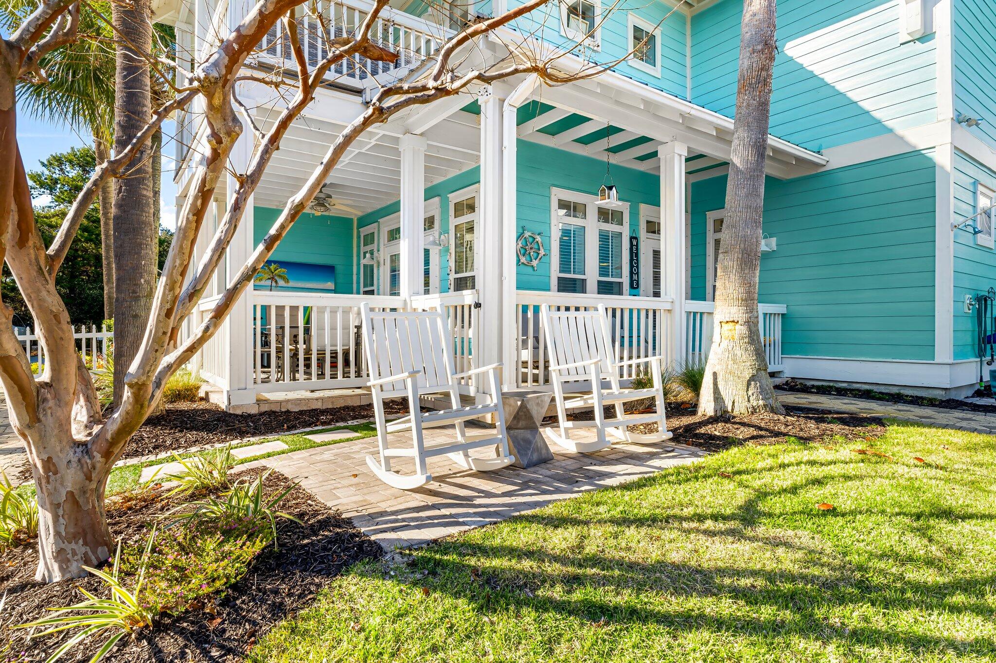 EMERALD WATERS VILLAGE - Residential