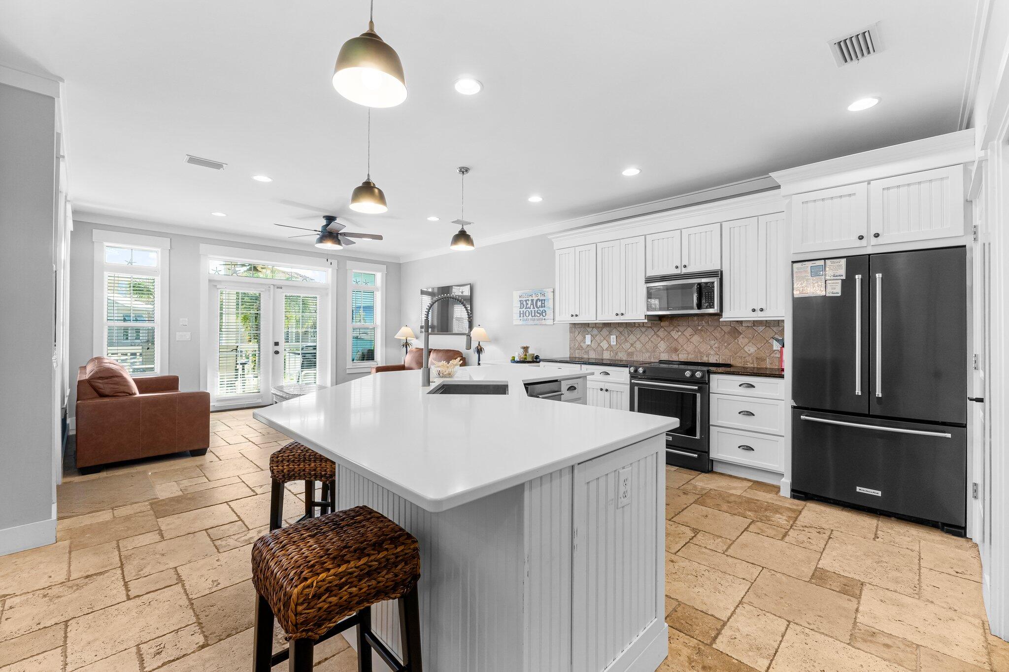EMERALD WATERS VILLAGE - Residential