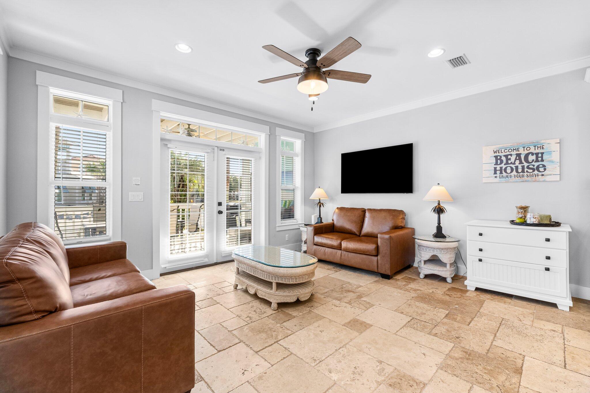 EMERALD WATERS VILLAGE - Residential