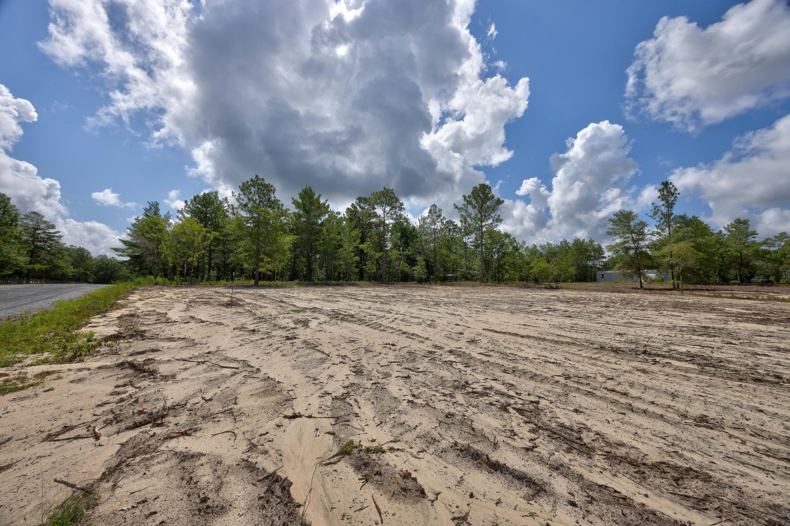 OAKWOOD HILLS UNIT 1 - Land