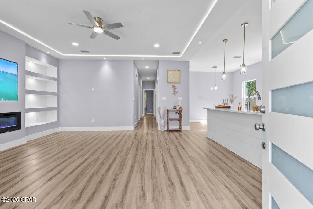 NORTH SPRINGFIELD - Residential