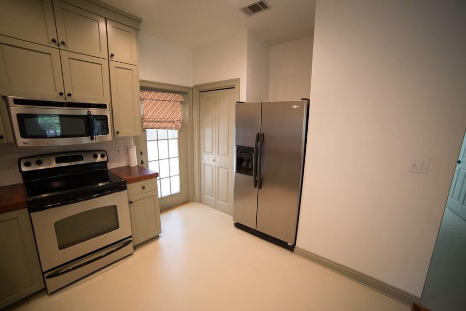 MAGNOLIA BEACH - Residential