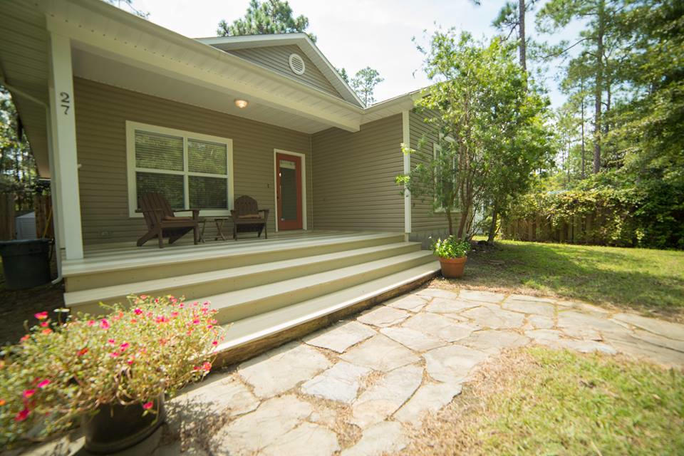 MAGNOLIA BEACH - Residential