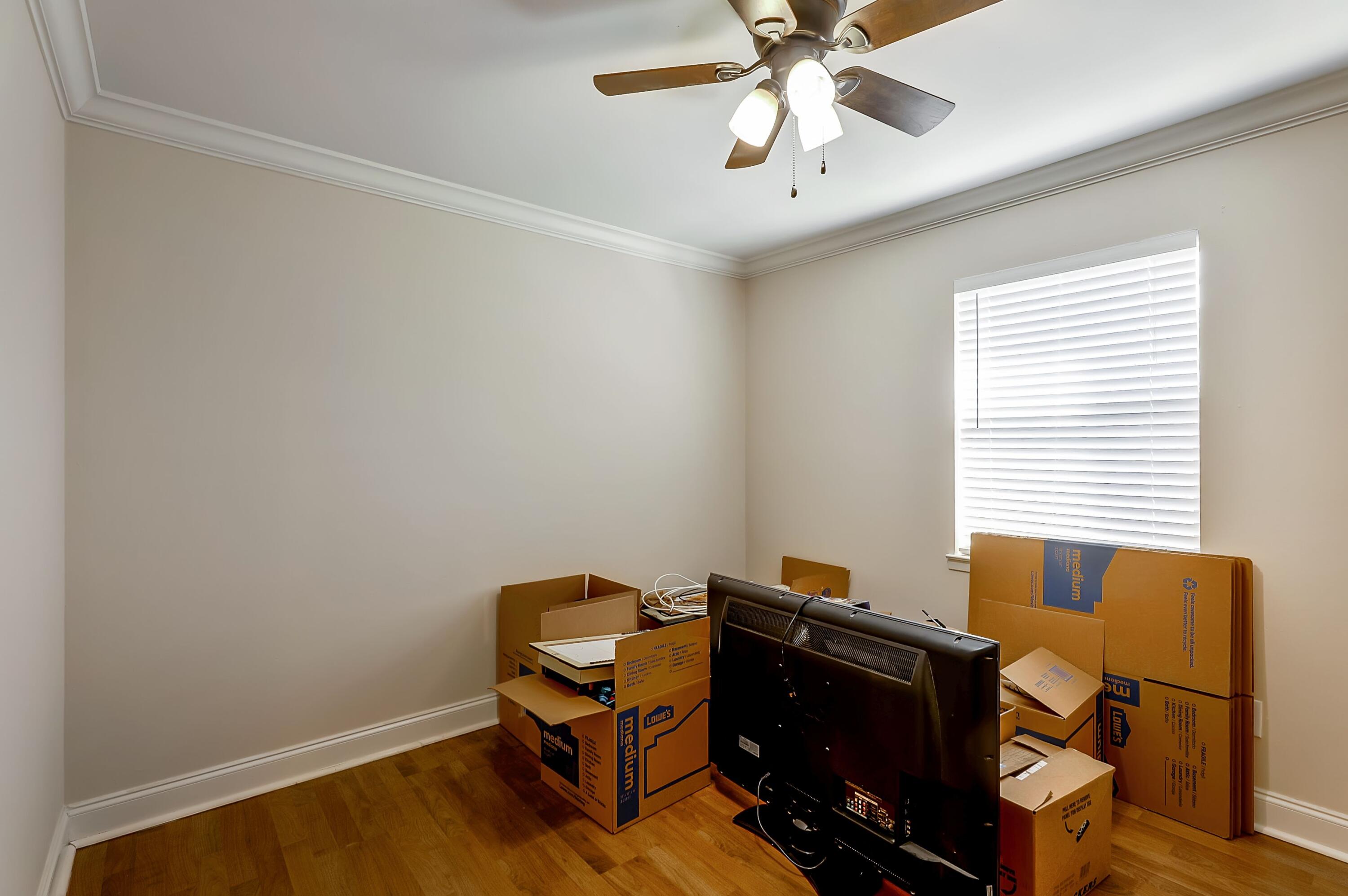 Metes & Bounds....Lengthly legal - Residential
