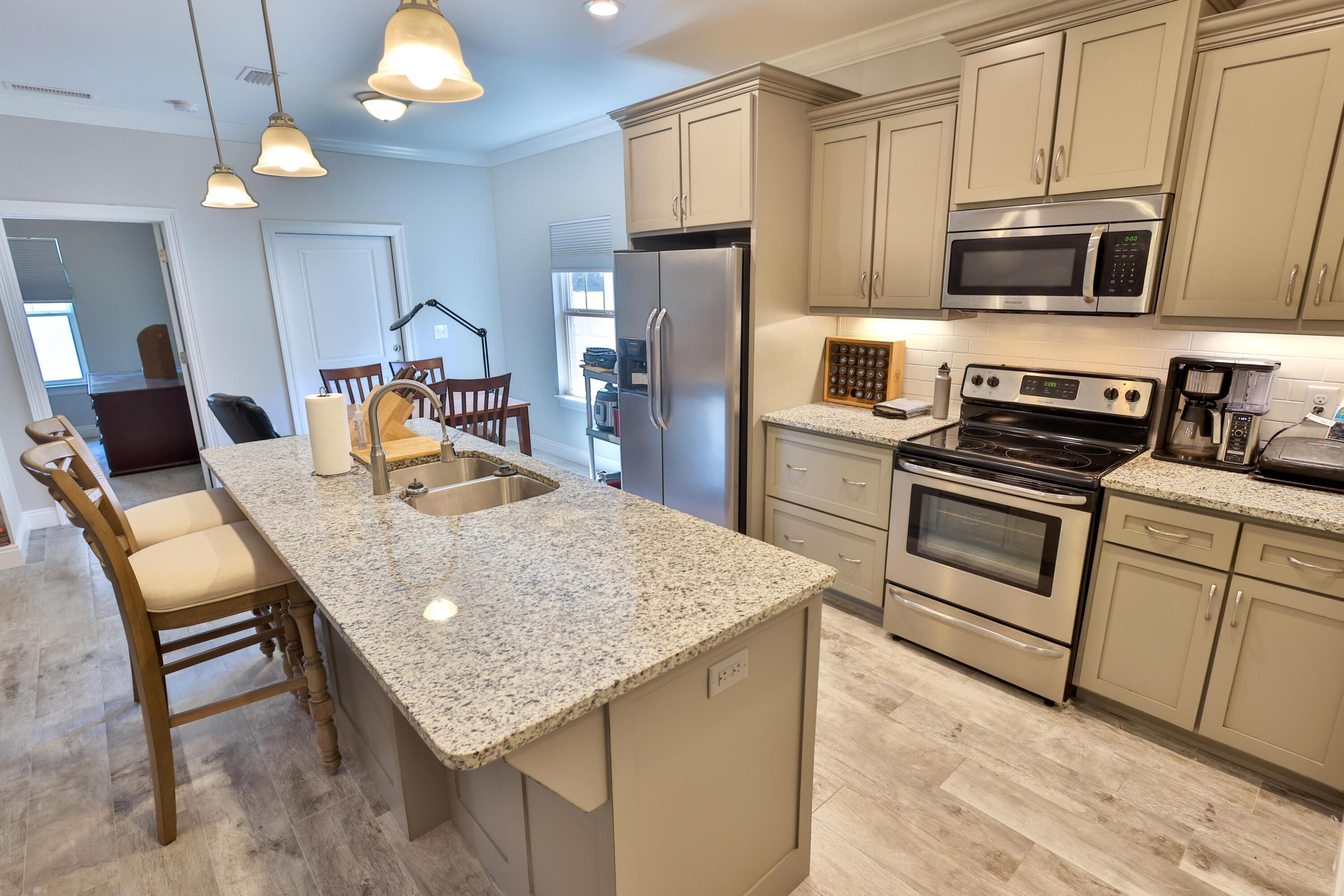 FOUNTAINVIEW - Residential