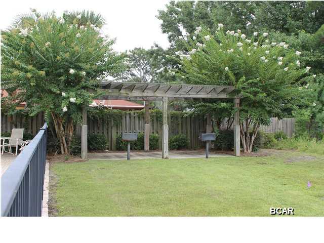 WOODLAWN VILLAGE PH 1 - Residential