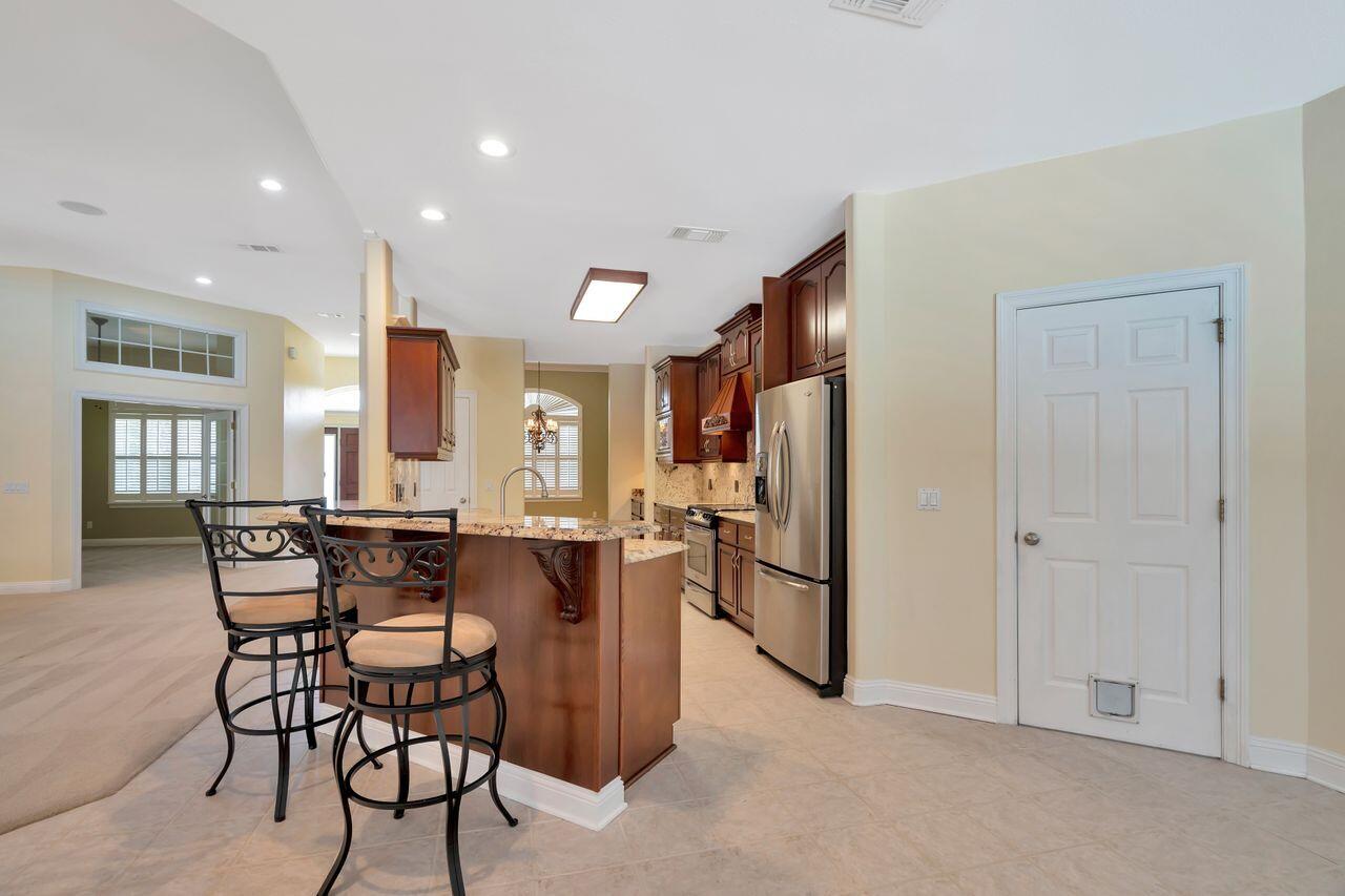 HOLLEY BY THE SEA - Residential