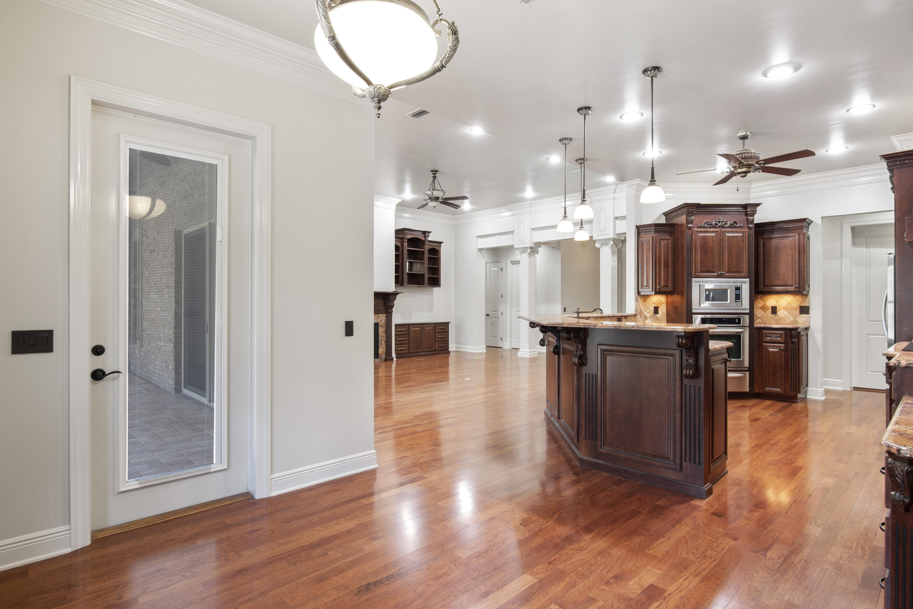 RIVER BEND - Residential Lease