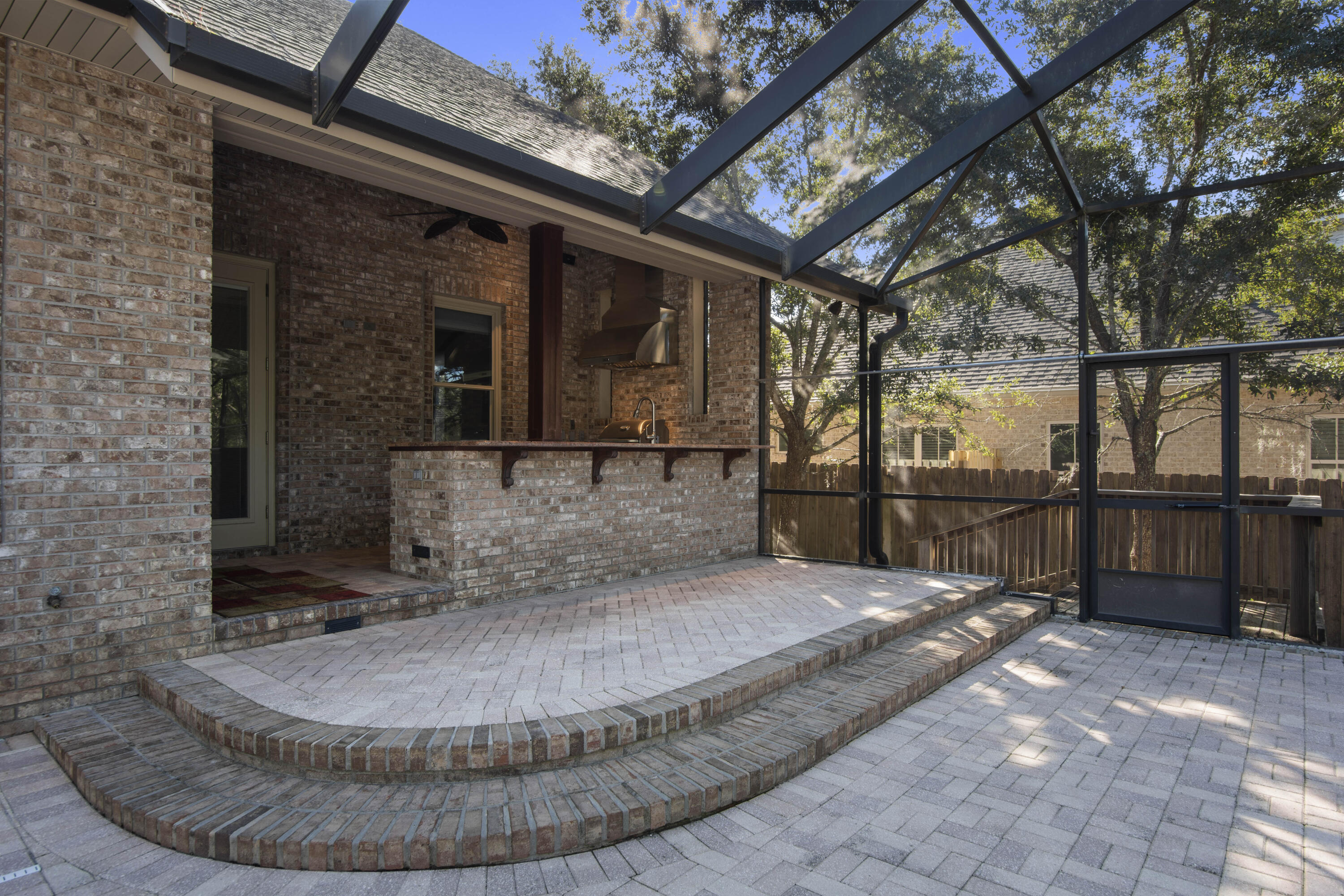 RIVER BEND - Residential Lease