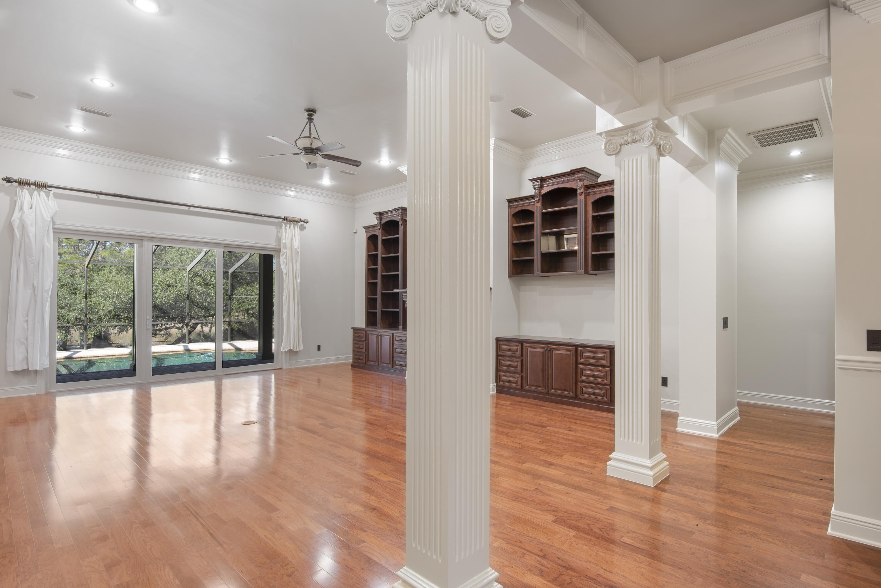 RIVER BEND - Residential Lease