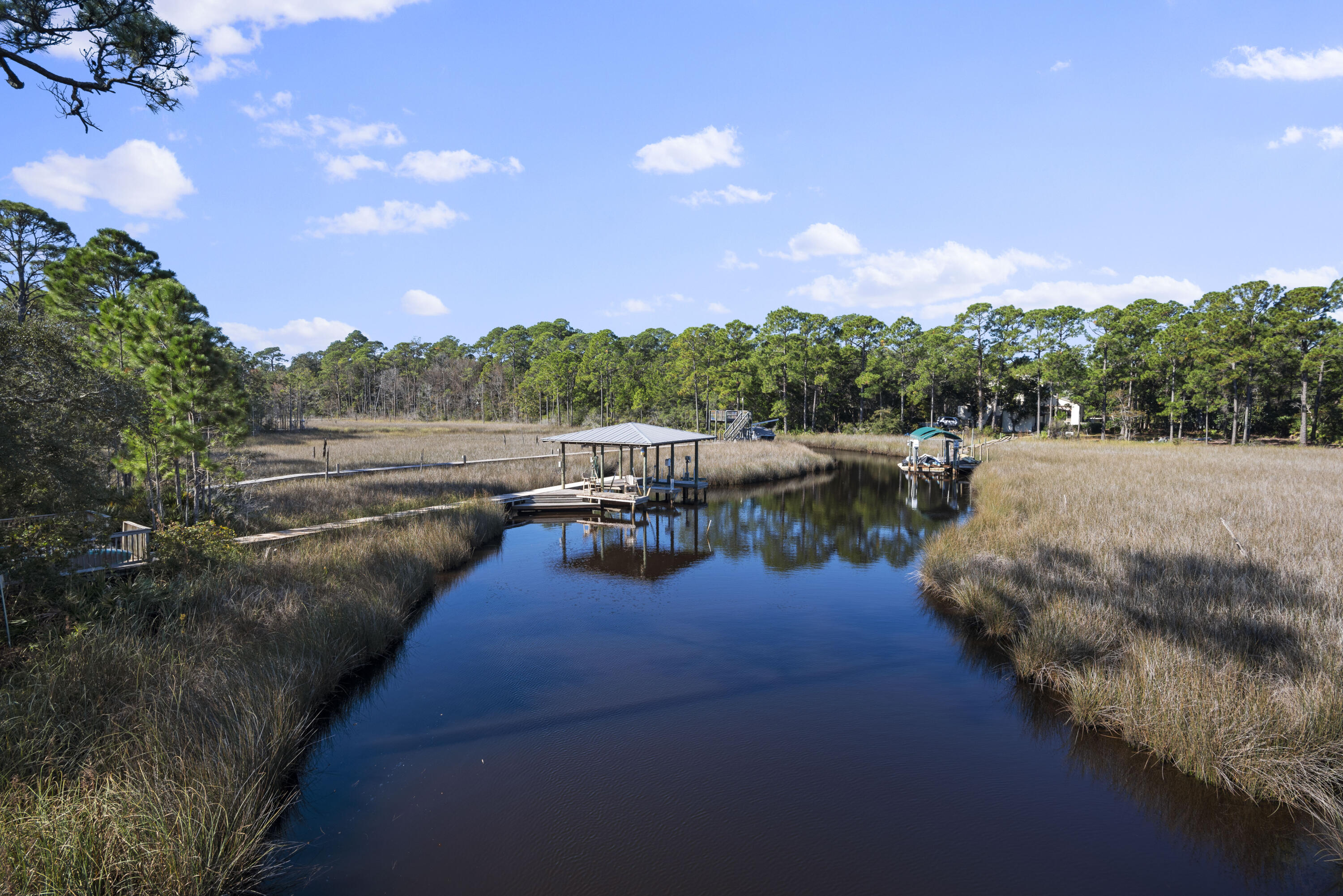 RIVER BEND - Residential Lease