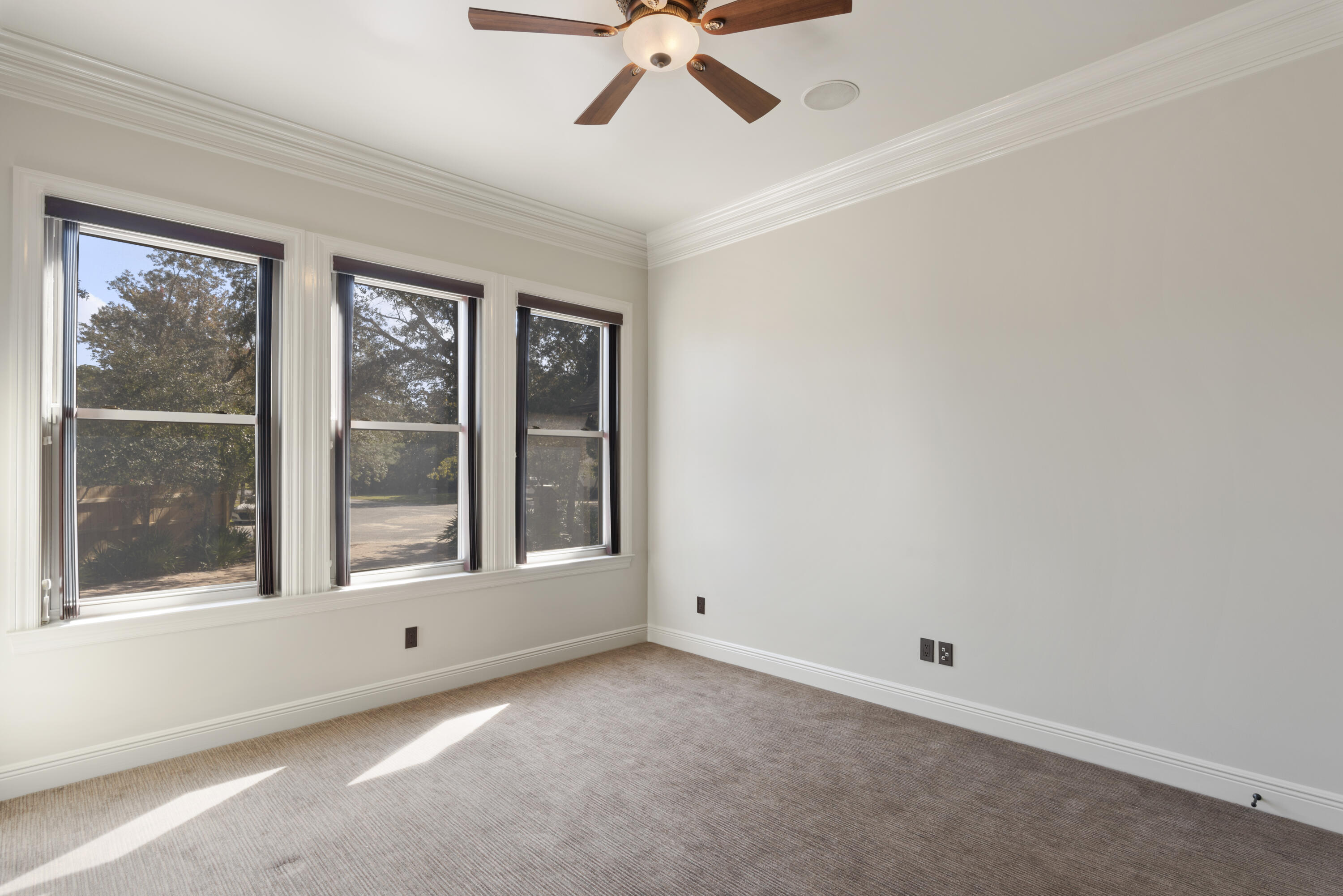 RIVER BEND - Residential Lease