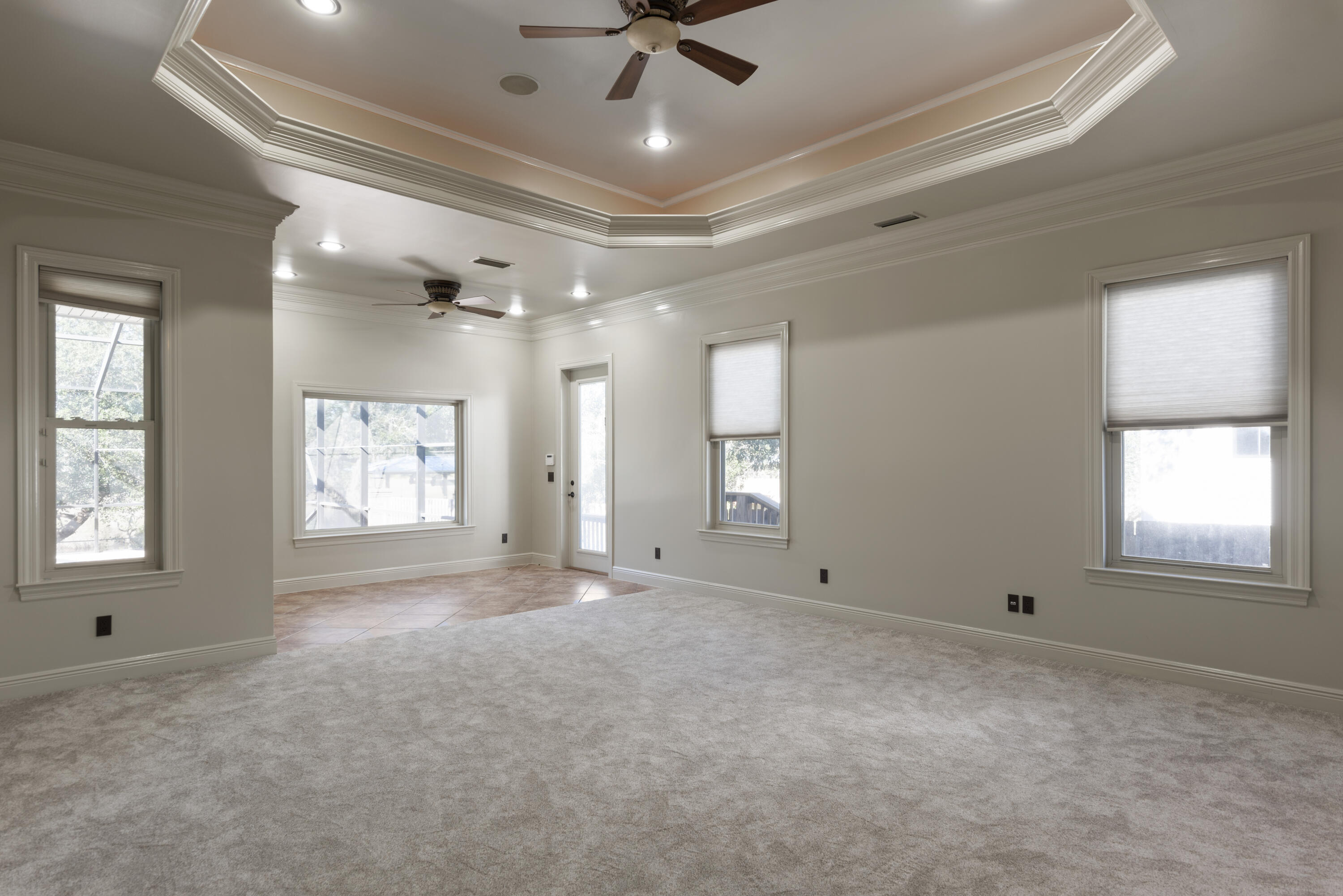 RIVER BEND - Residential Lease