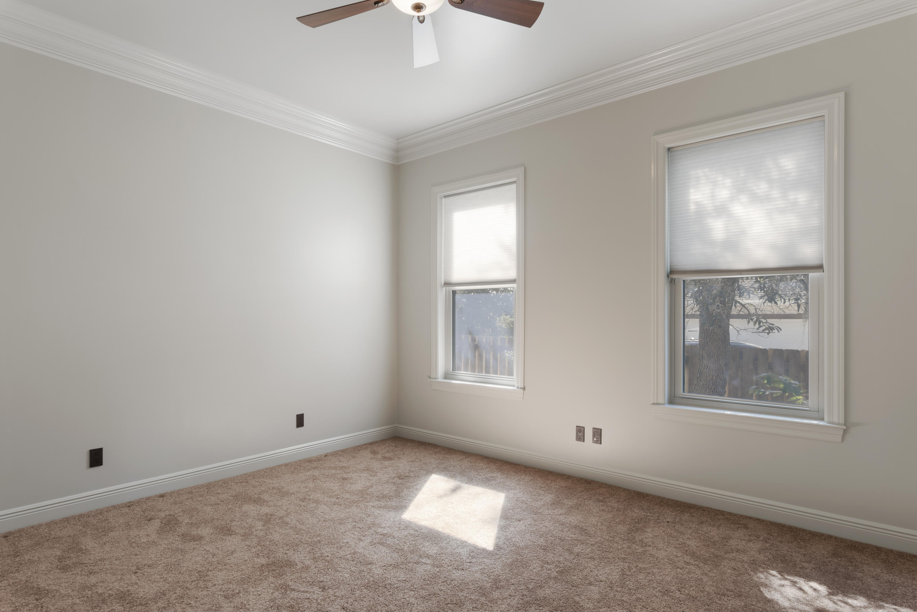 RIVER BEND - Residential Lease