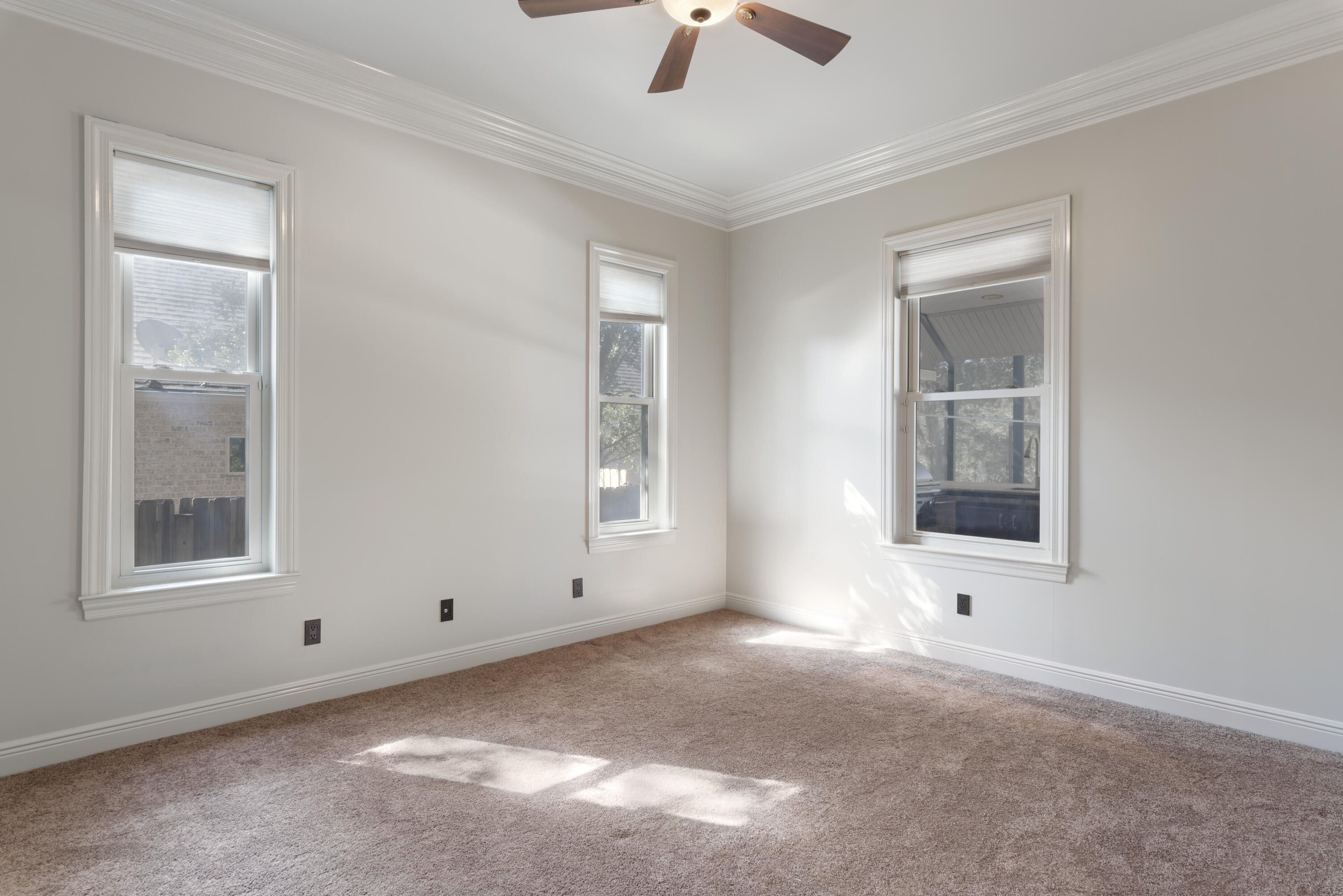 RIVER BEND - Residential Lease