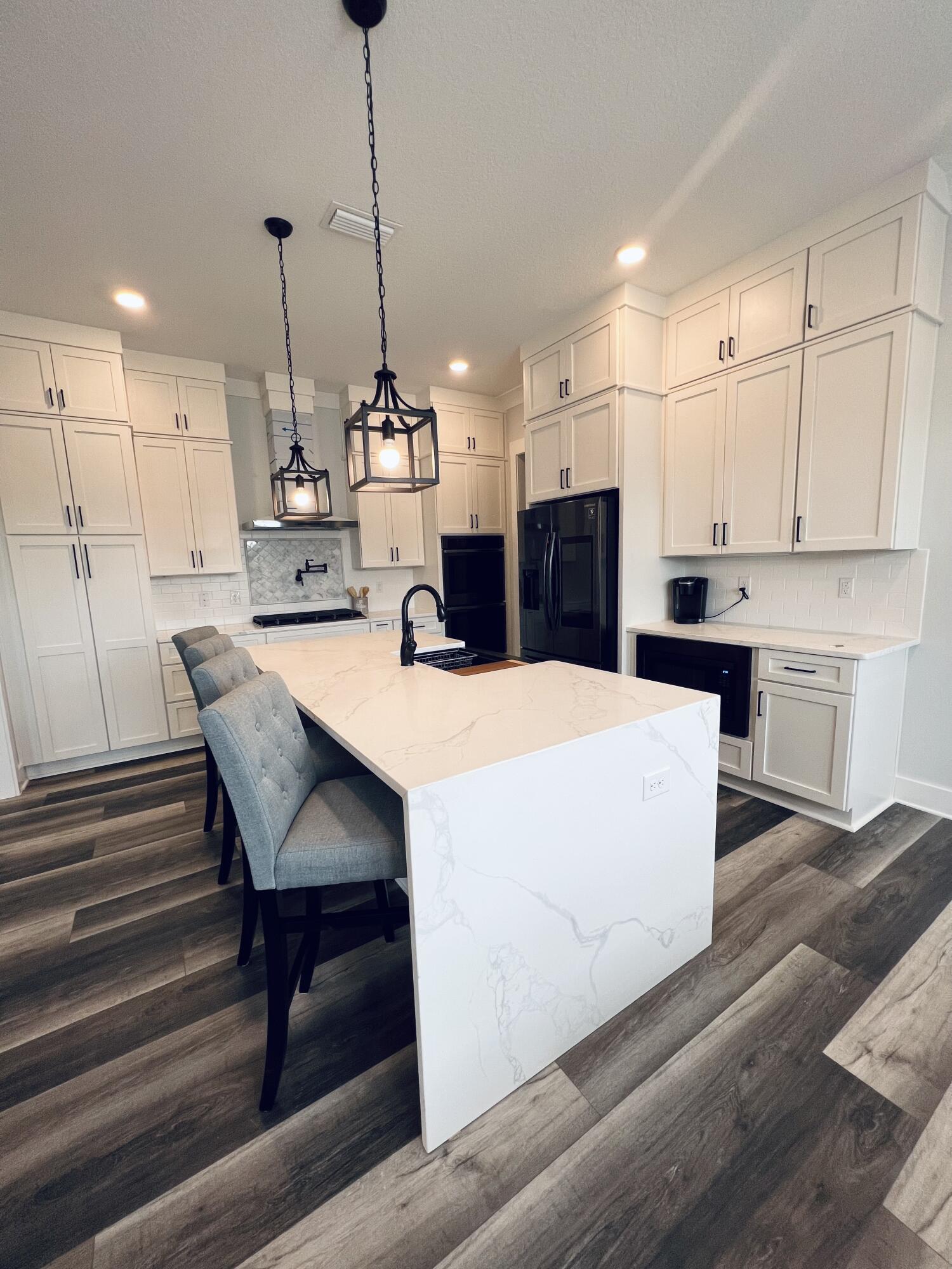 Deer Moss Creek - Residential