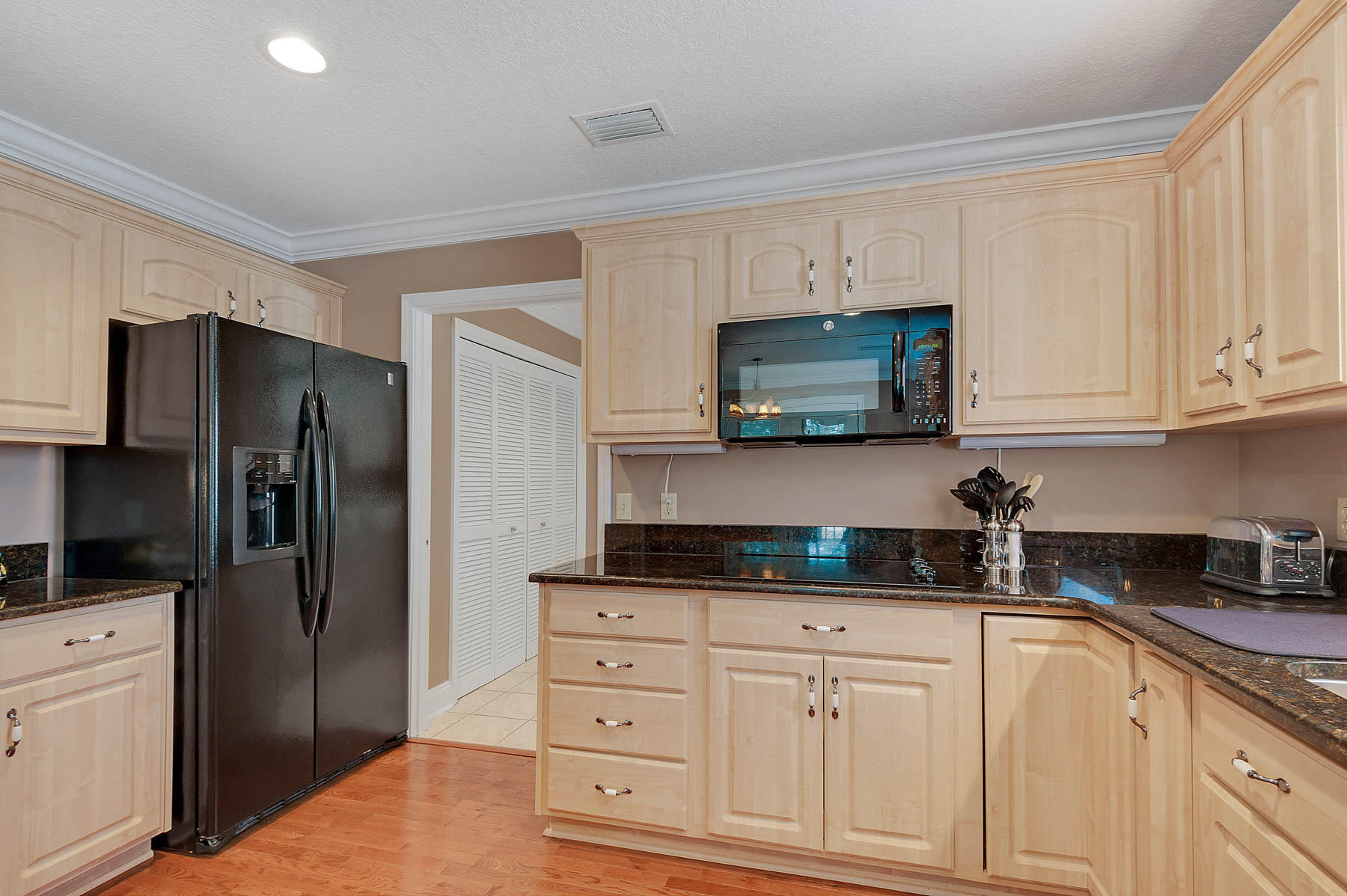 LAKE SHARON ESTATES - Residential