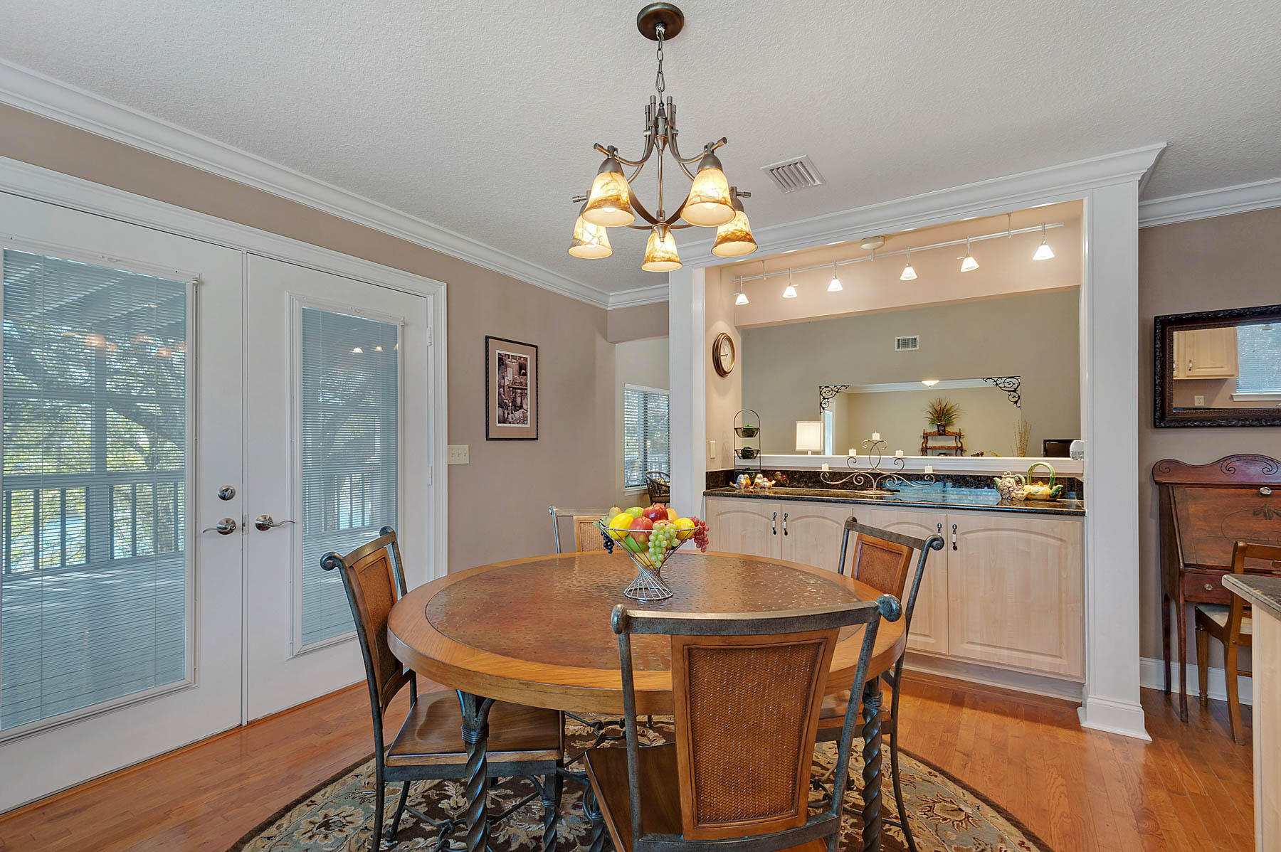 LAKE SHARON ESTATES - Residential