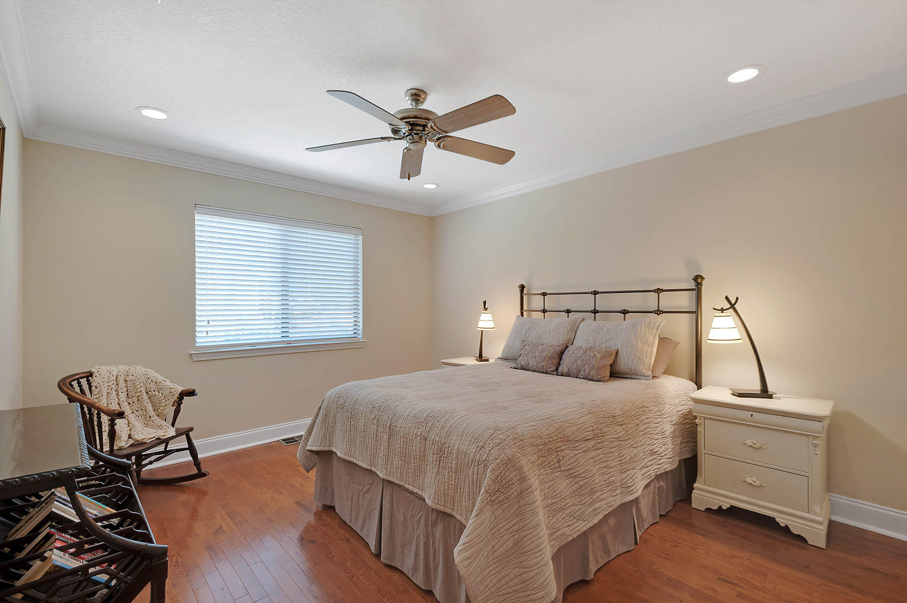 LAKE SHARON ESTATES - Residential