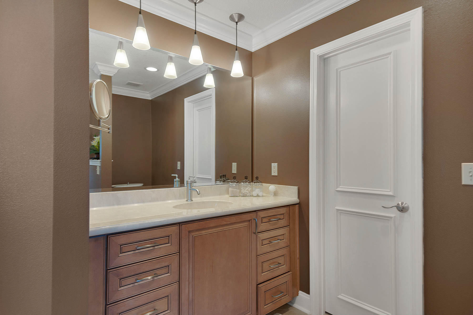 LAKE SHARON ESTATES - Residential