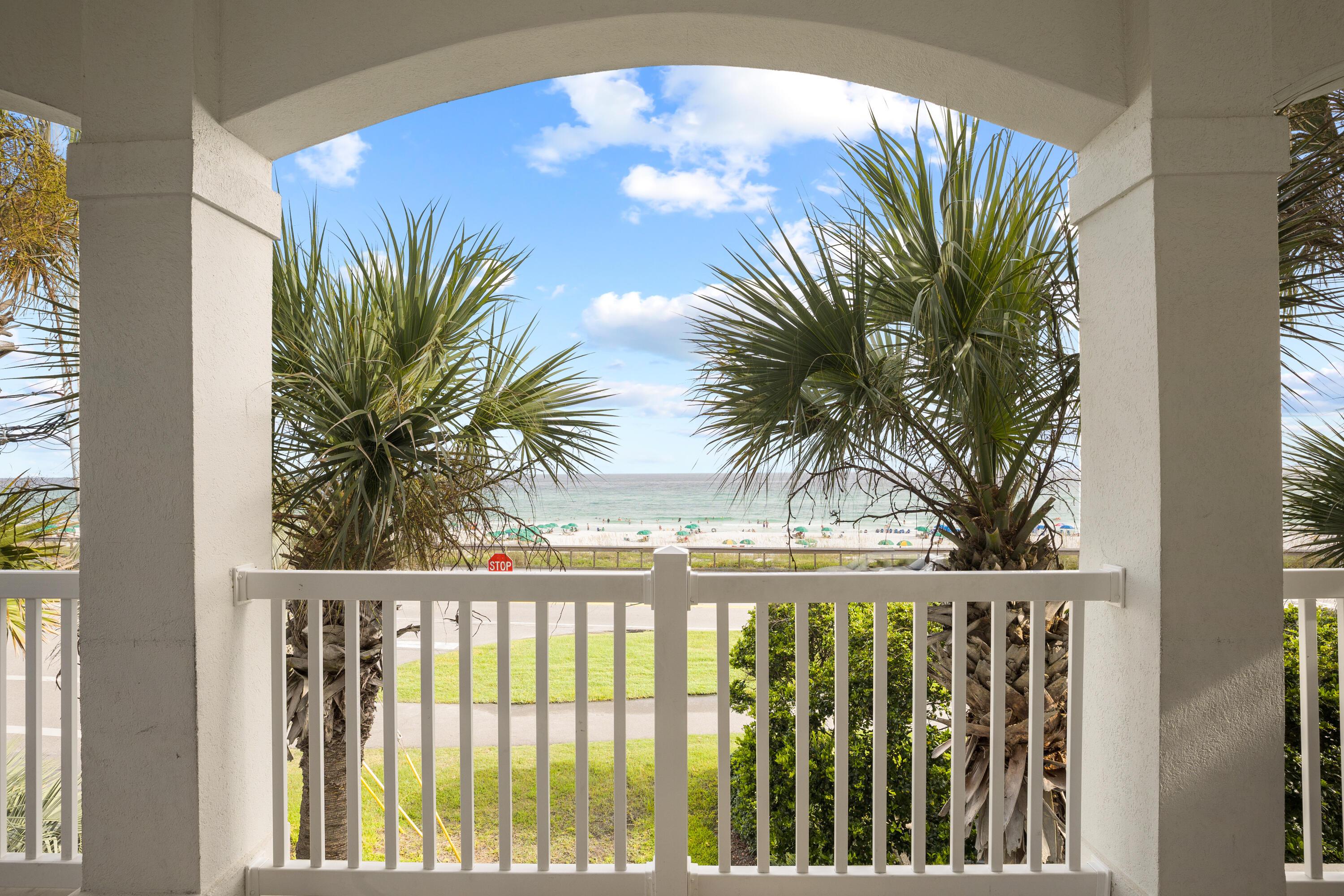 MARAVILLA SHORES - Residential