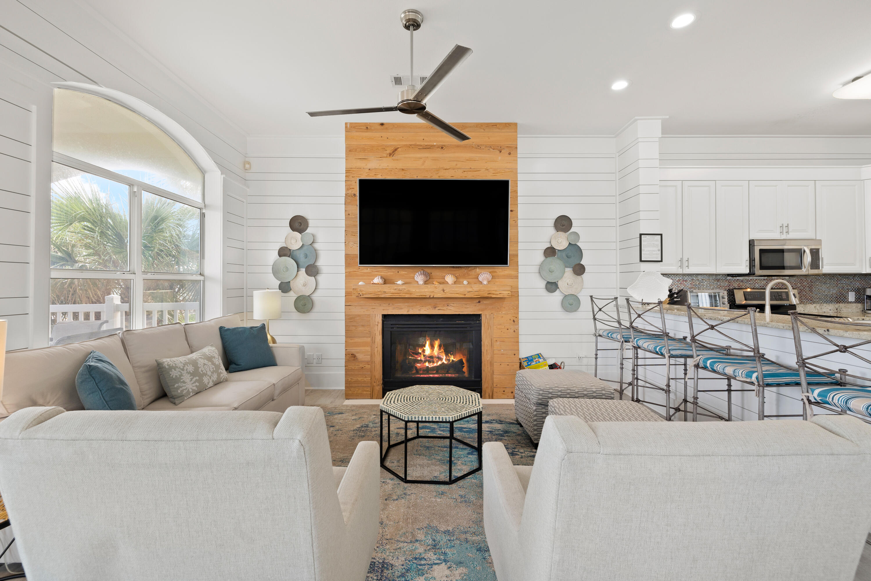 MARAVILLA SHORES - Residential