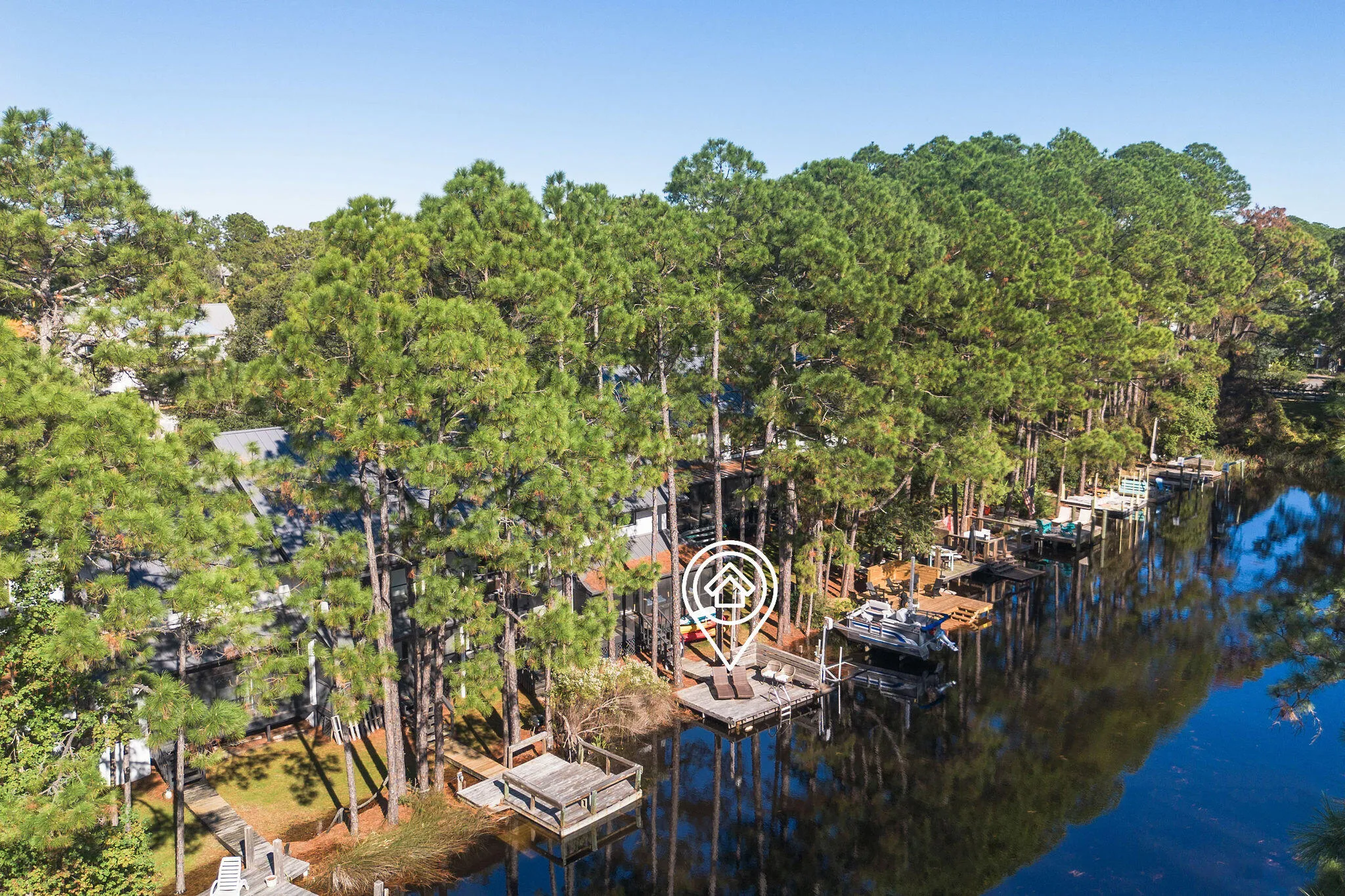 Santa Rosa Beach, Florida 32459, United States, 2 Bedrooms Bedrooms, ,3 BathroomsBathrooms,Residential,Pending,77322