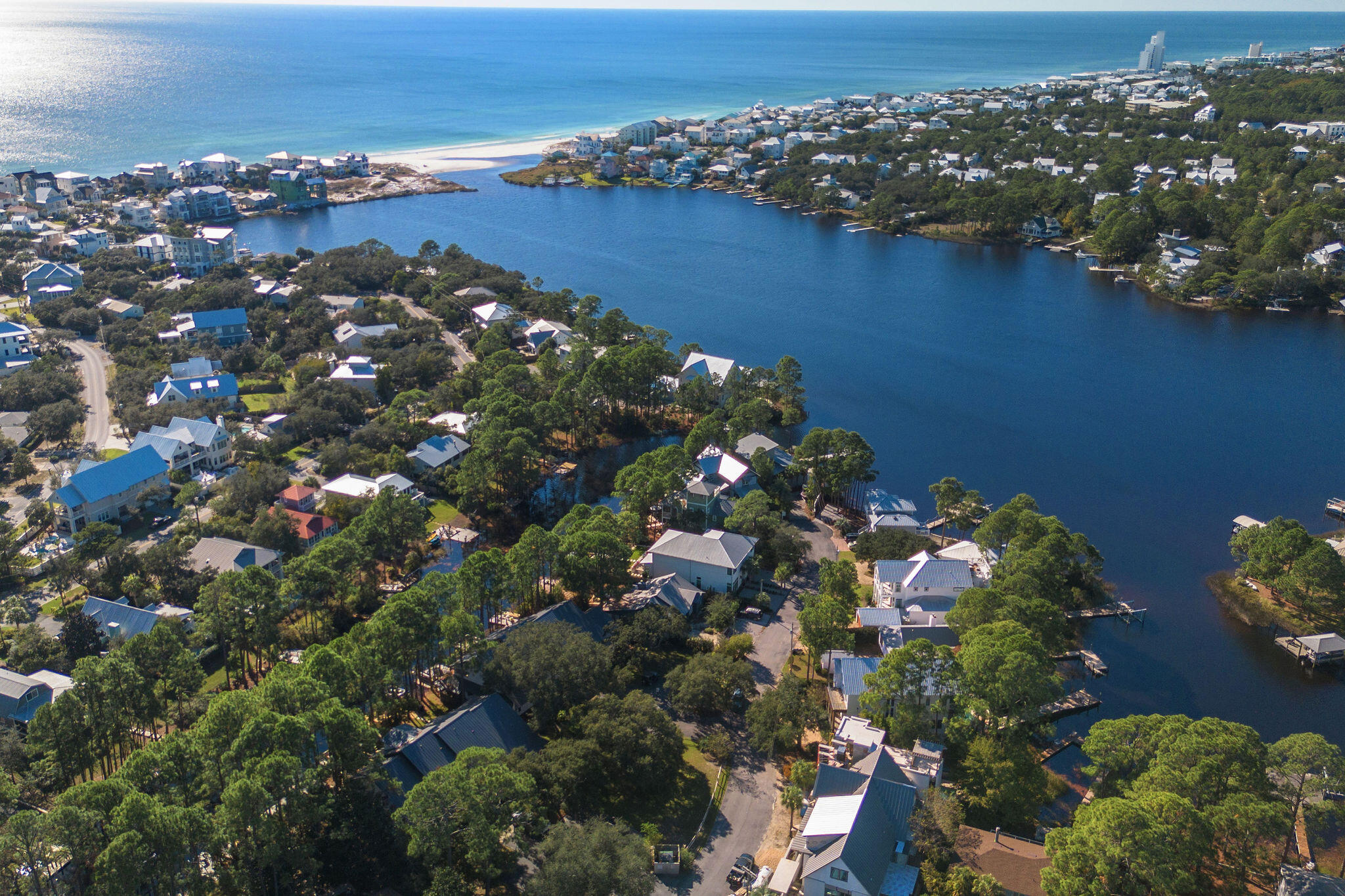 LAKEWOOD OF SEAGROVE BEACH - Residential
