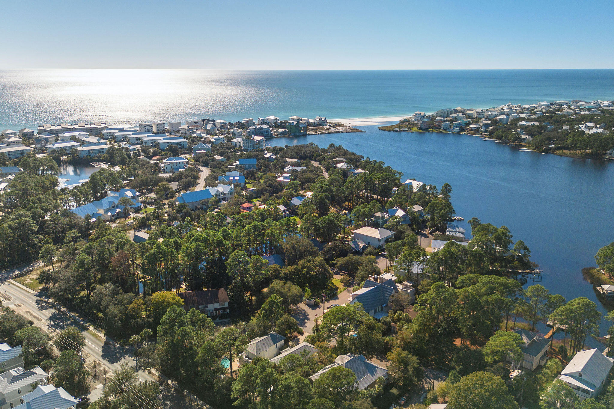 LAKEWOOD OF SEAGROVE BEACH - Residential