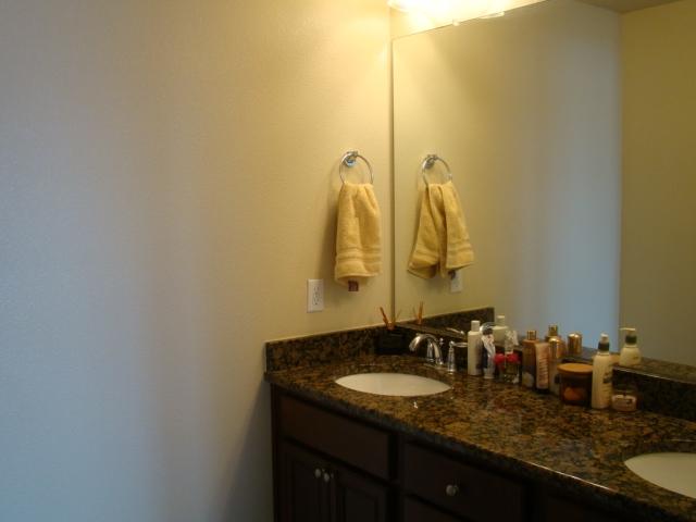 RESERVE POINTE - Residential Lease