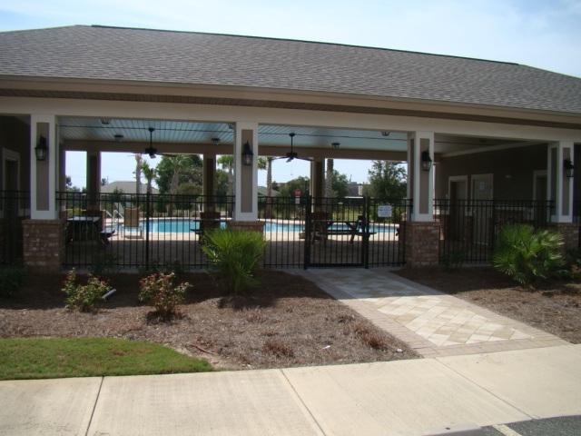 RESERVE POINTE - Residential Lease