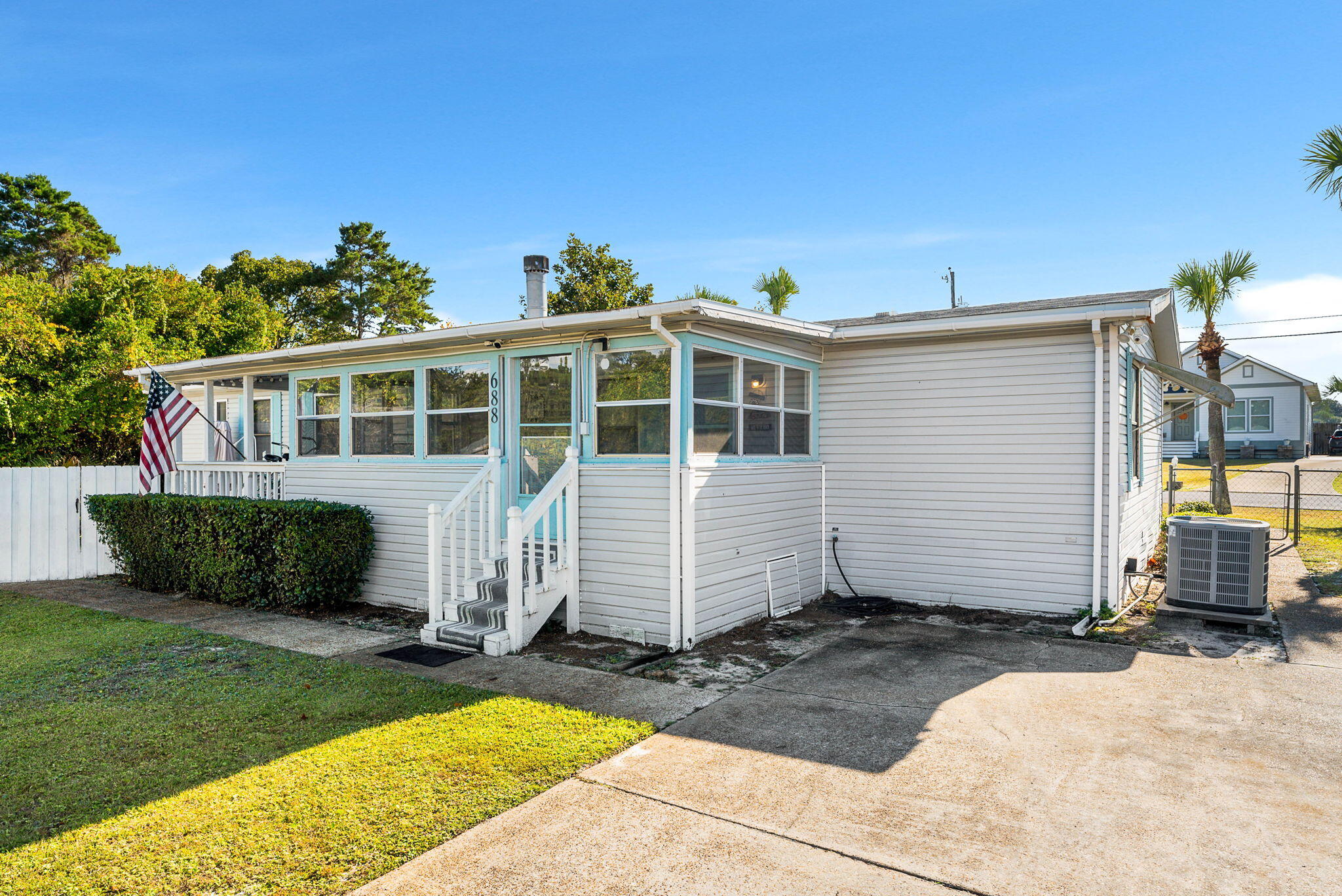 SAND DOLLAR ESTATES - Residential