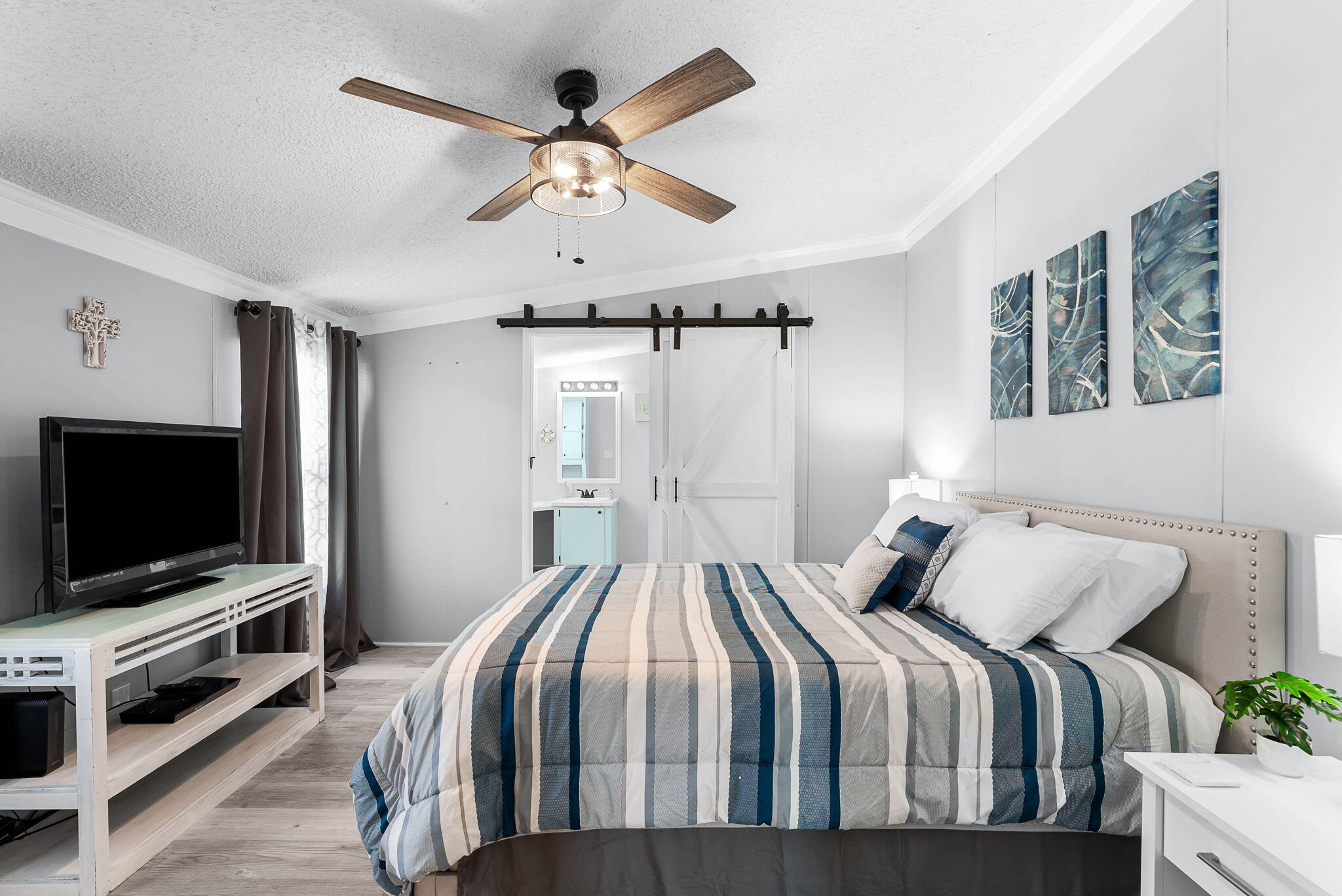 SAND DOLLAR ESTATES - Residential