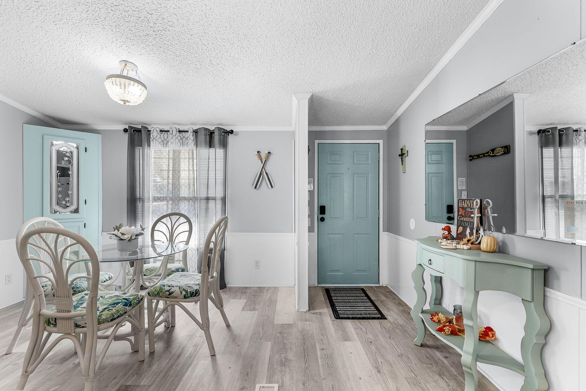 SAND DOLLAR ESTATES - Residential