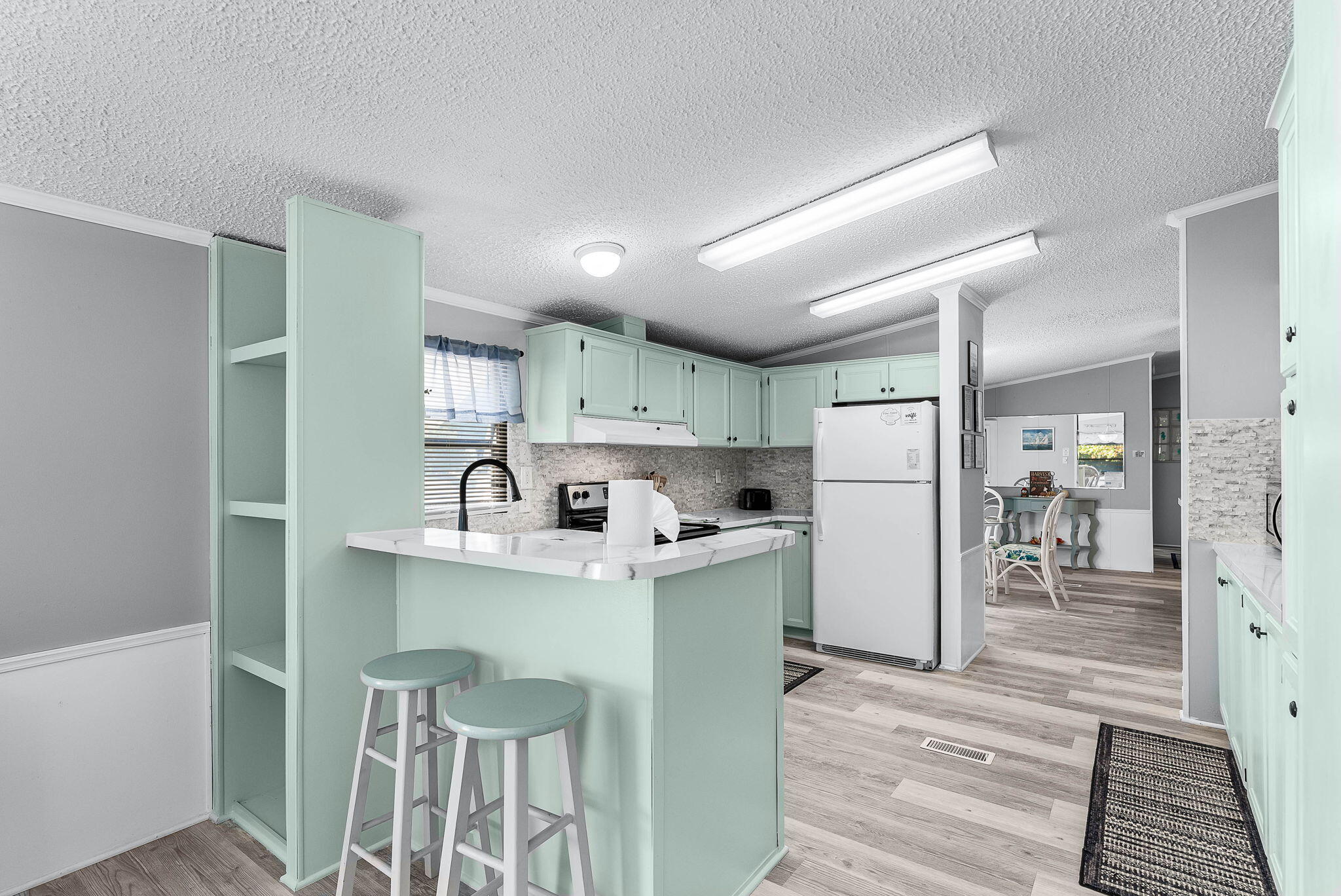 SAND DOLLAR ESTATES - Residential