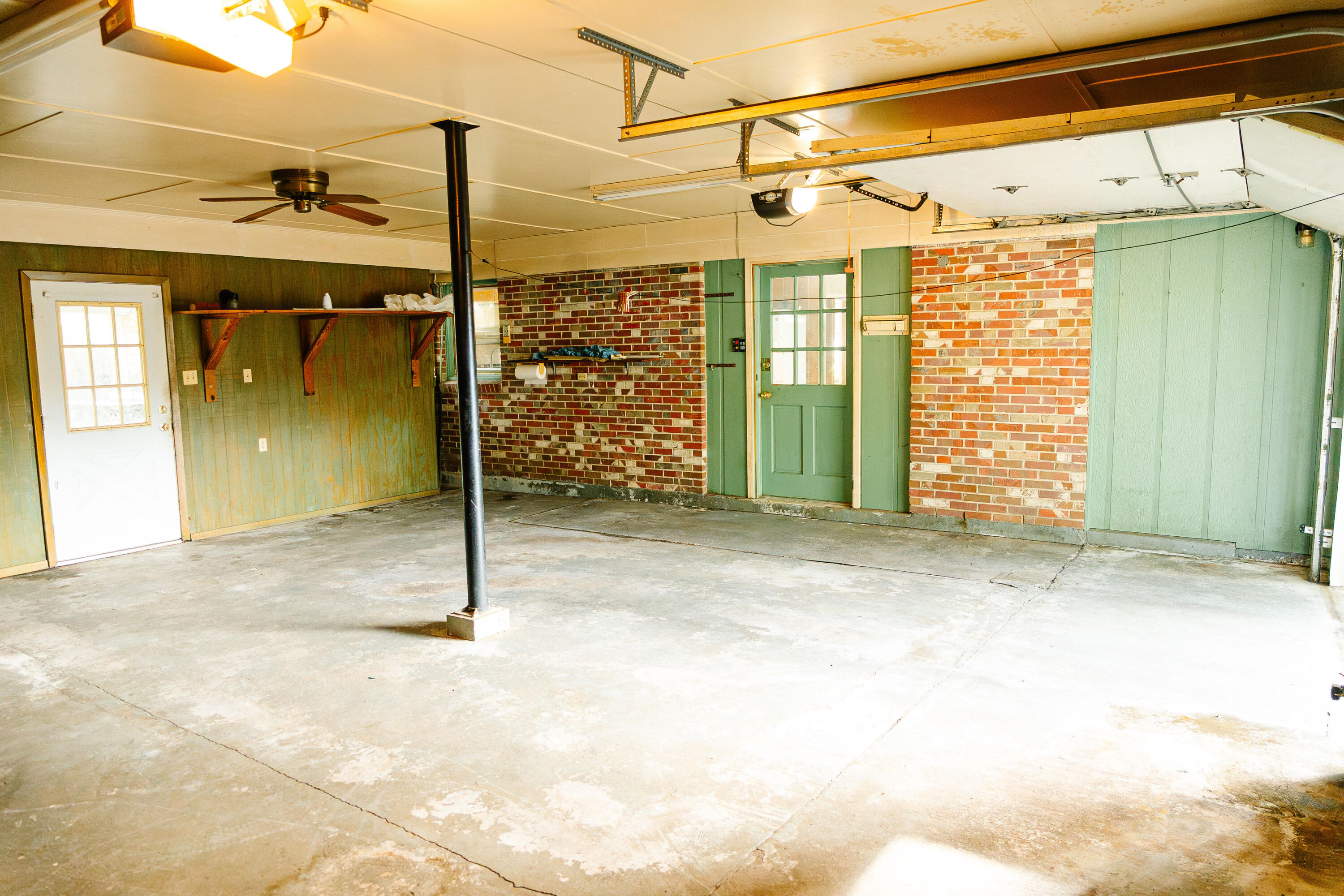 NORTH PINE SECOND ADDITION - Residential