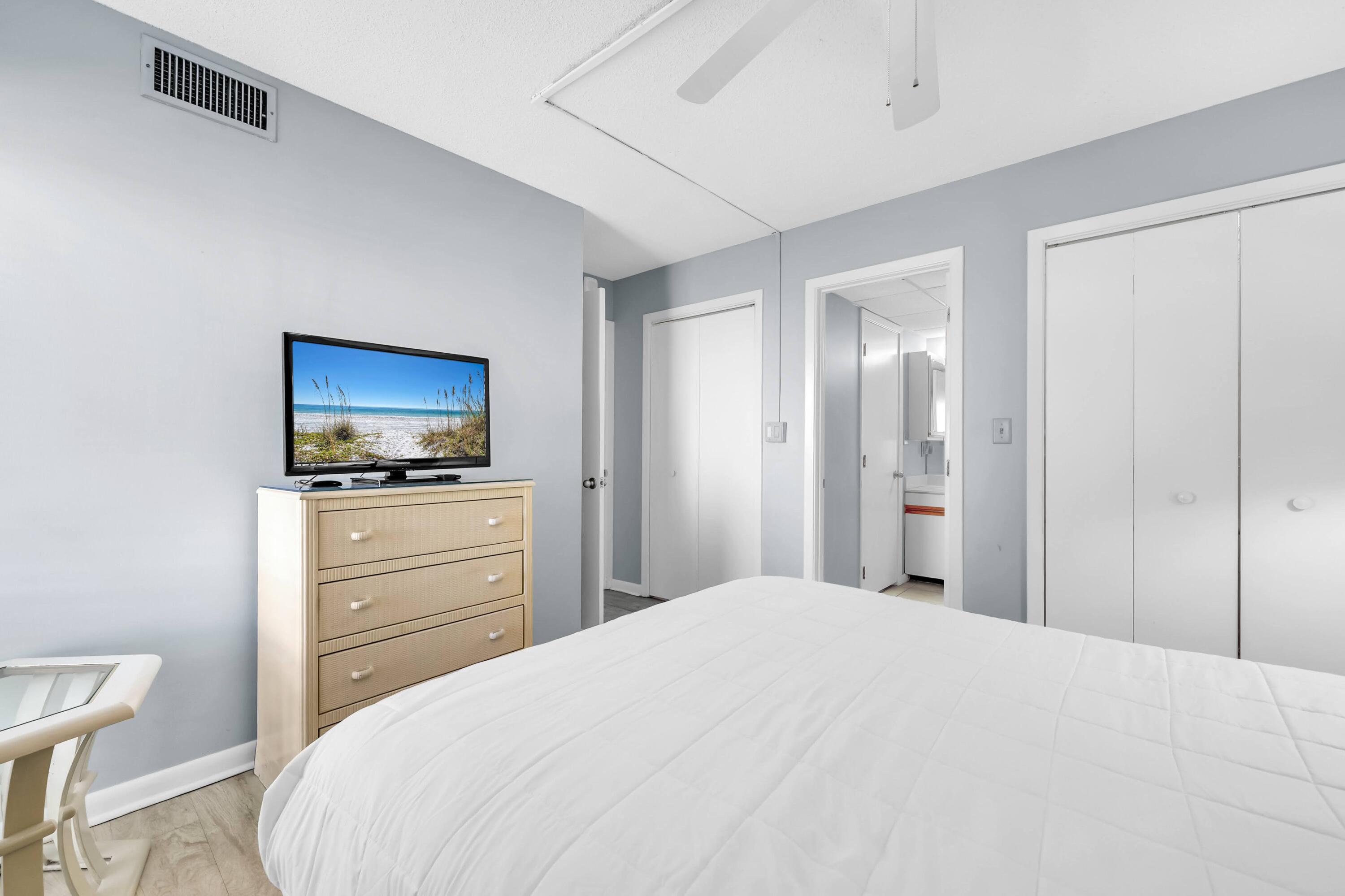 Edgewater Tower II - Residential