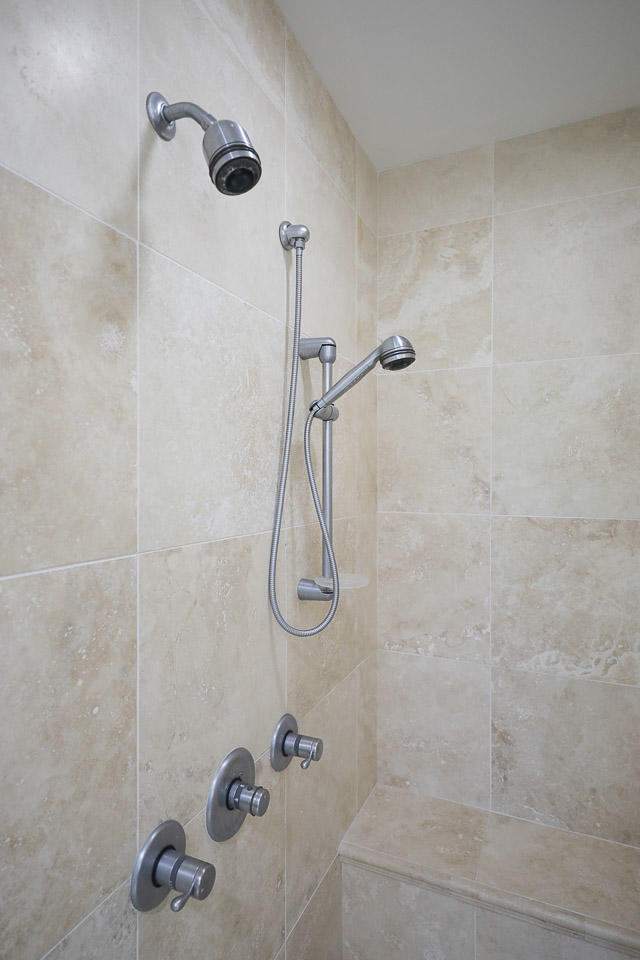 ONE WATER PLACE AT KELLY PLANTATION - Residential