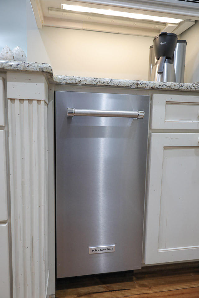 ONE WATER PLACE AT KELLY PLANTATION - Residential