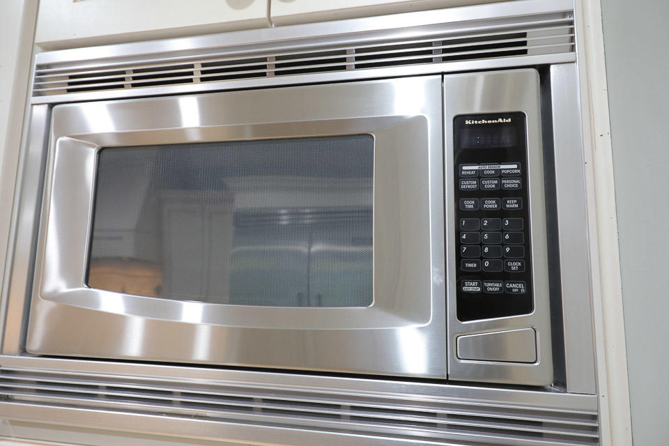 ONE WATER PLACE AT KELLY PLANTATION - Residential