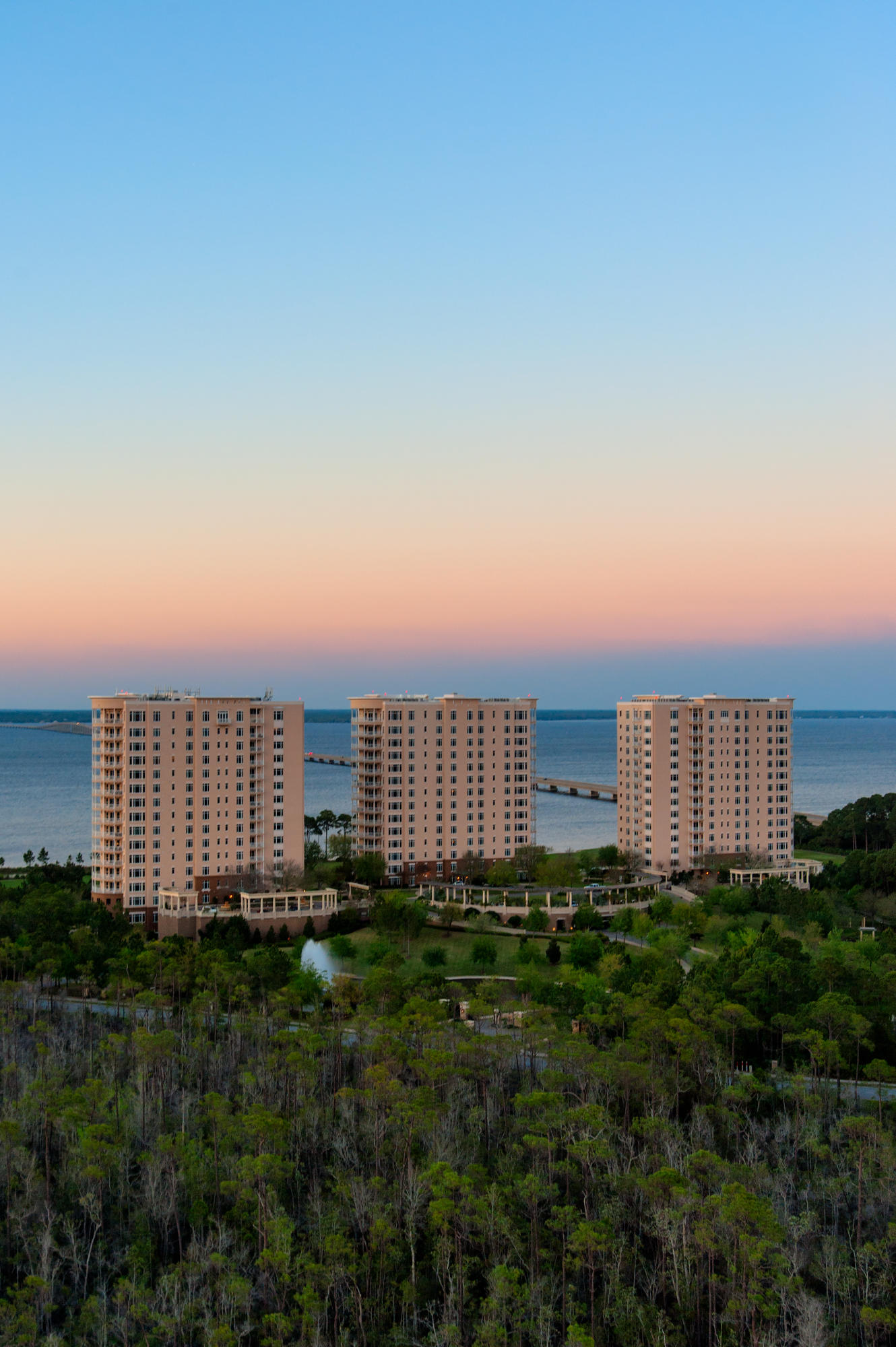 ONE WATER PLACE AT KELLY PLANTATION - Residential